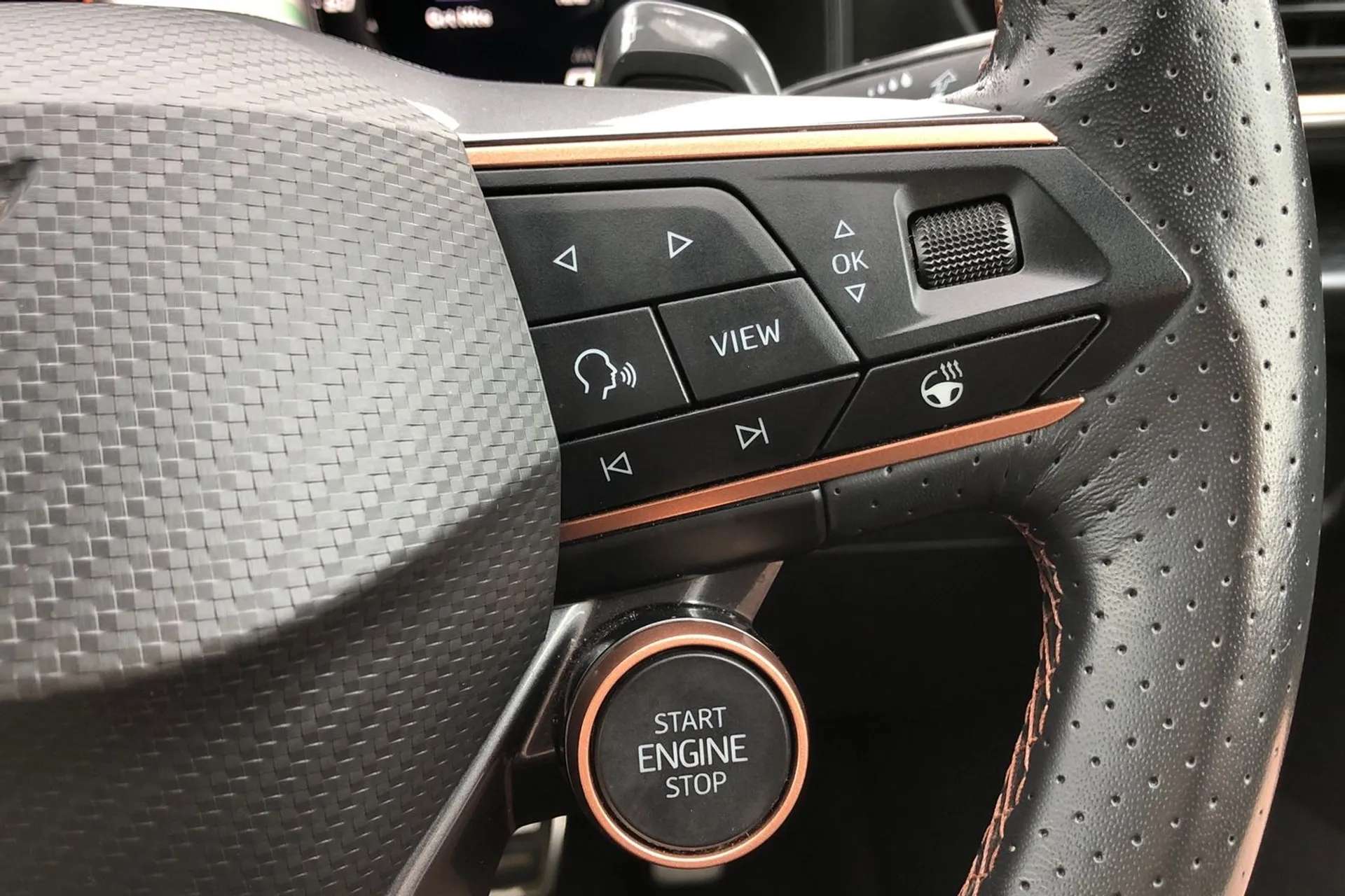 2024 CUPRA FORMENTOR 2024 CUPRA FORMENTOR