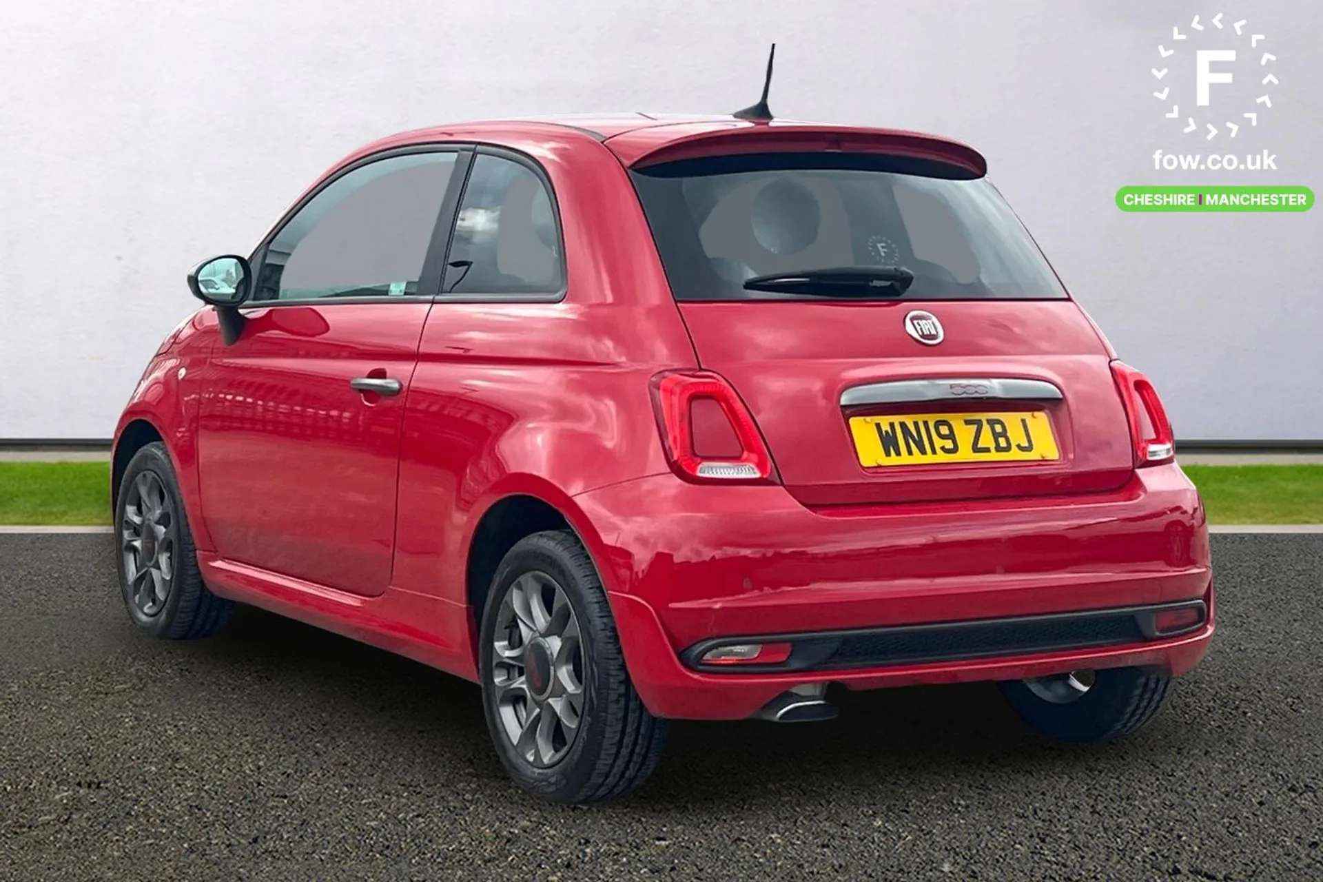 2019 FIAT 500 2019 FIAT 500