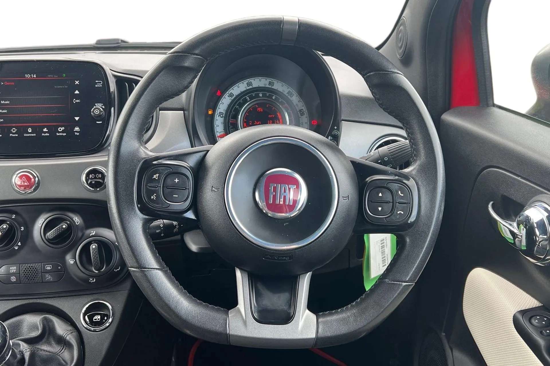 2019 FIAT 500 2019 FIAT 500