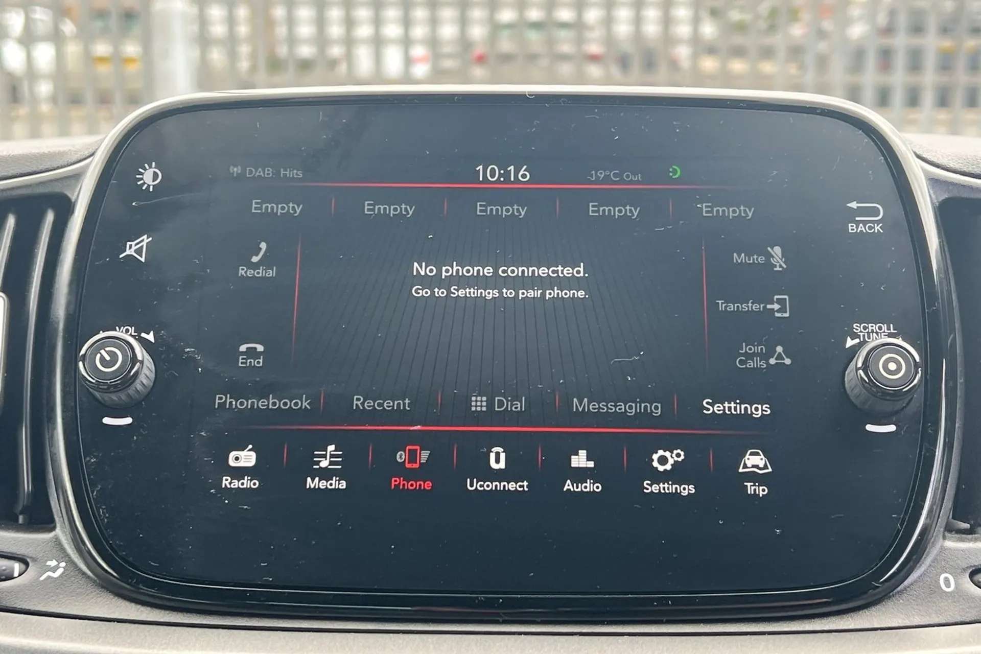 2019 FIAT 500 2019 FIAT 500