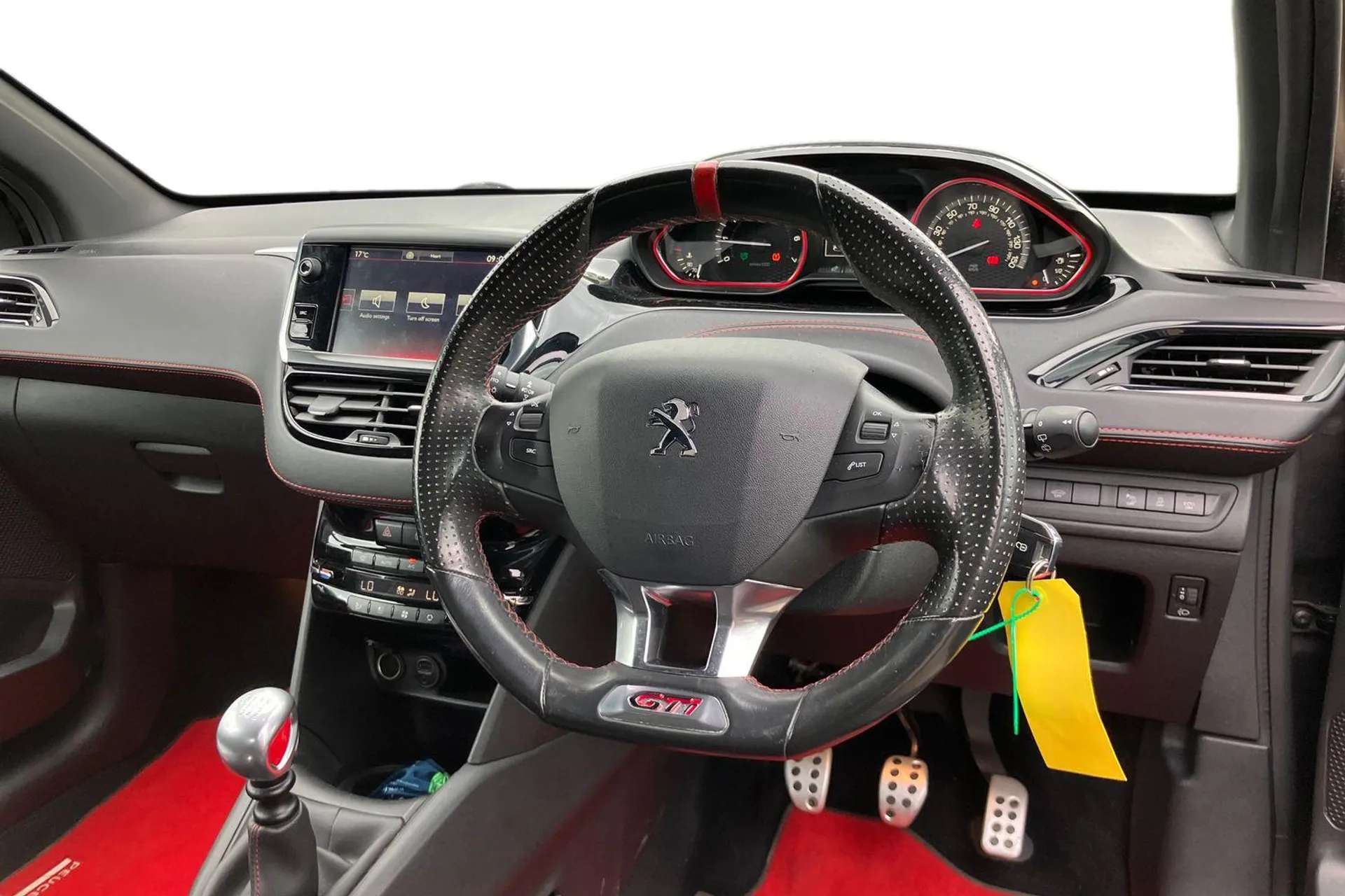 2016 PEUGEOT 208 2016 PEUGEOT 208