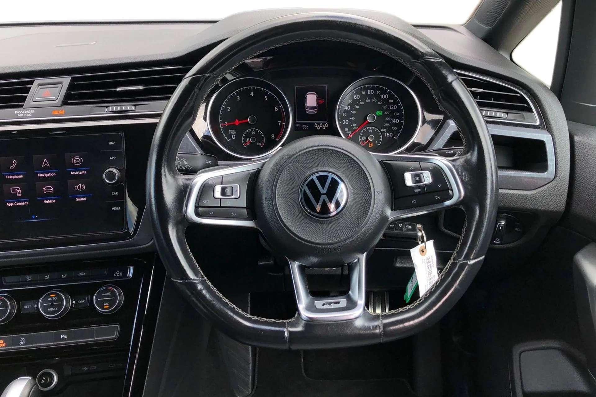 2021 VOLKSWAGEN TOURAN 2021 VOLKSWAGEN TOURAN