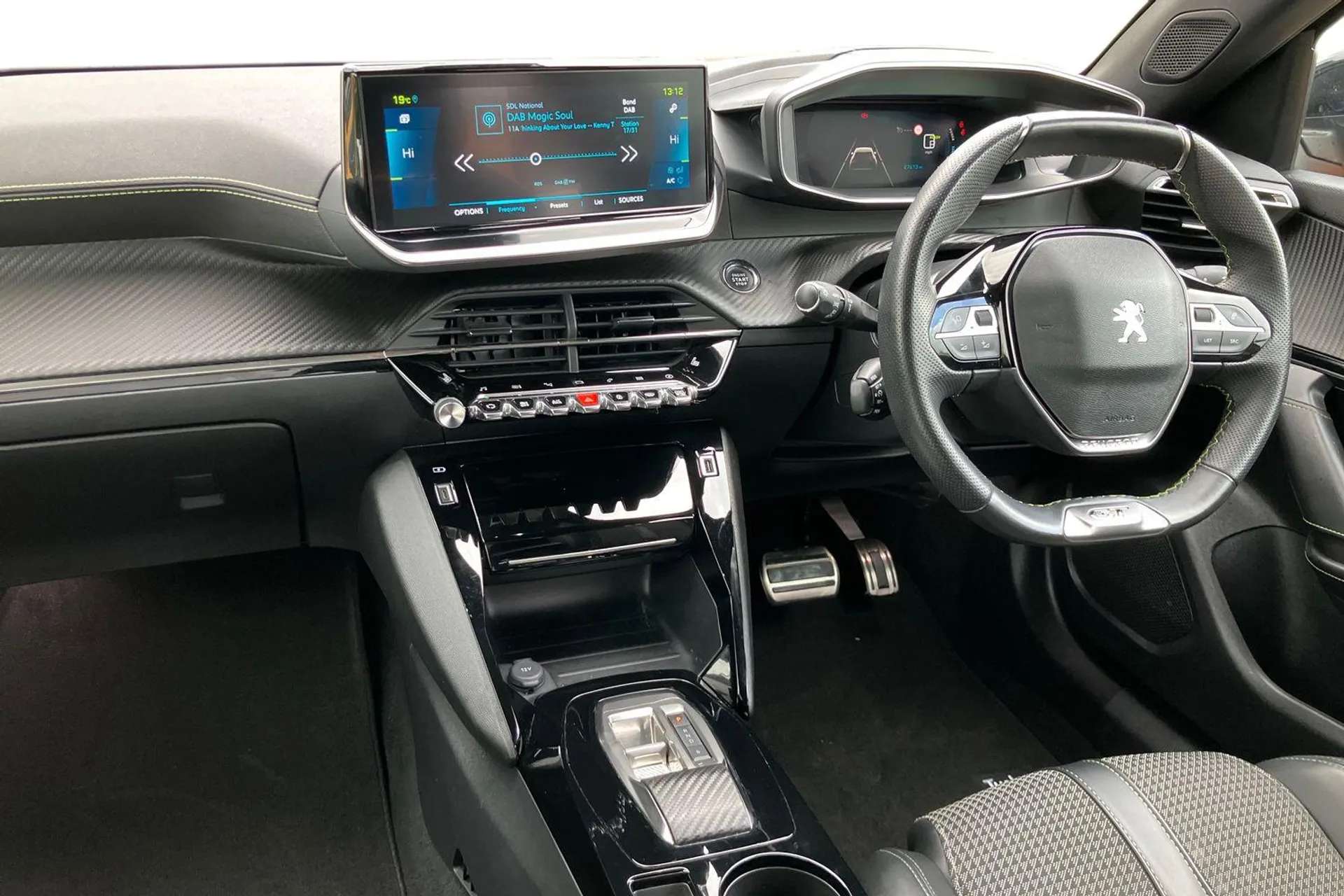 2022 PEUGEOT 2008 2022 PEUGEOT 2008