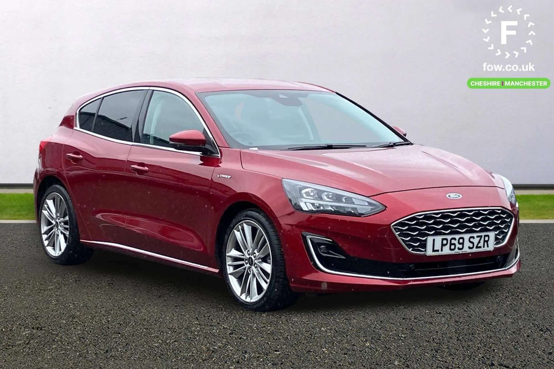 A 2020 FORD FOCUS VIGNALE 1.5 EcoBlue 120 5dr [Power folding door mirrors with puddle lights, Body coloured electrically operated and heated door mirrors, Dual zone electronic A 2020 FORD FOCUS VIGNALE 1.5 EcoBlue 120 5dr [Power folding door mirrors with puddle lights, Body coloured electrically operated and heated door mirrors, Dual zone electronic