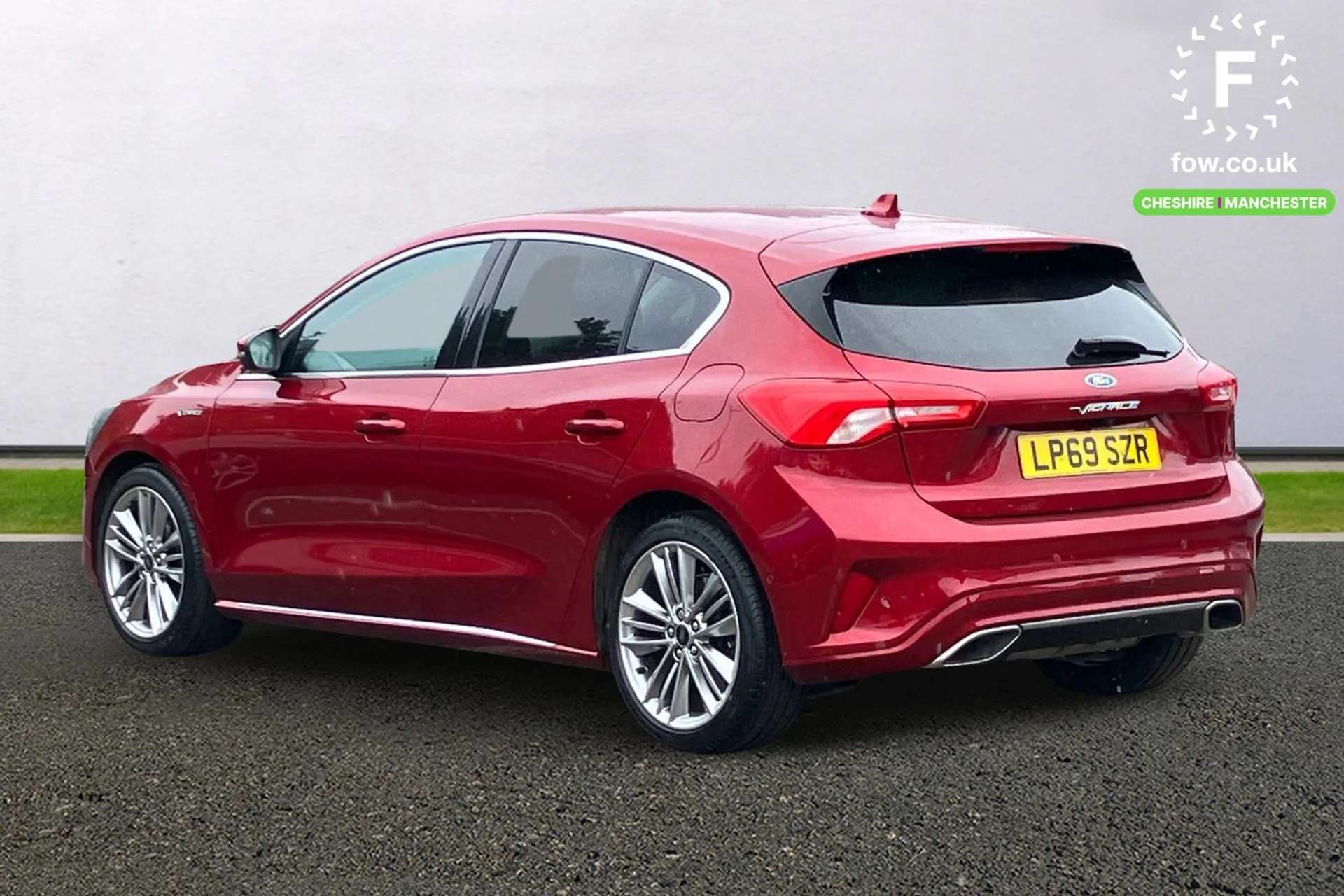 A 2020 FORD FOCUS VIGNALE 1.5 EcoBlue 120 5dr [Power folding door mirrors with puddle lights, Body coloured electrically operated and heated door mirrors, Dual zone electronic A 2020 FORD FOCUS VIGNALE 1.5 EcoBlue 120 5dr [Power folding door mirrors with puddle lights, Body coloured electrically operated and heated door mirrors, Dual zone electronic