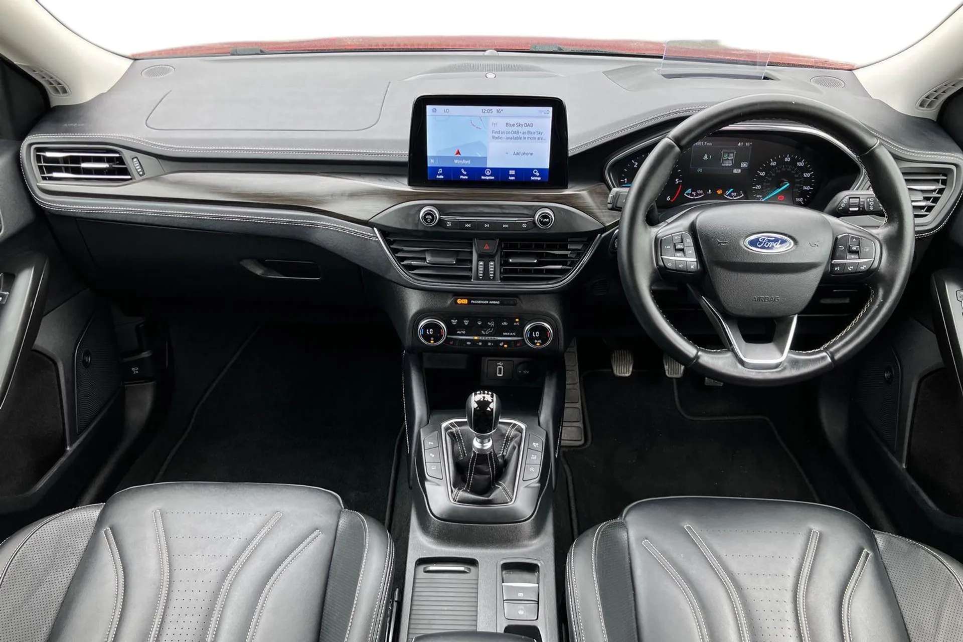 A 2020 FORD FOCUS VIGNALE 1.5 EcoBlue 120 5dr [Power folding door mirrors with puddle lights, Body coloured electrically operated and heated door mirrors, Dual zone electronic A 2020 FORD FOCUS VIGNALE 1.5 EcoBlue 120 5dr [Power folding door mirrors with puddle lights, Body coloured electrically operated and heated door mirrors, Dual zone electronic