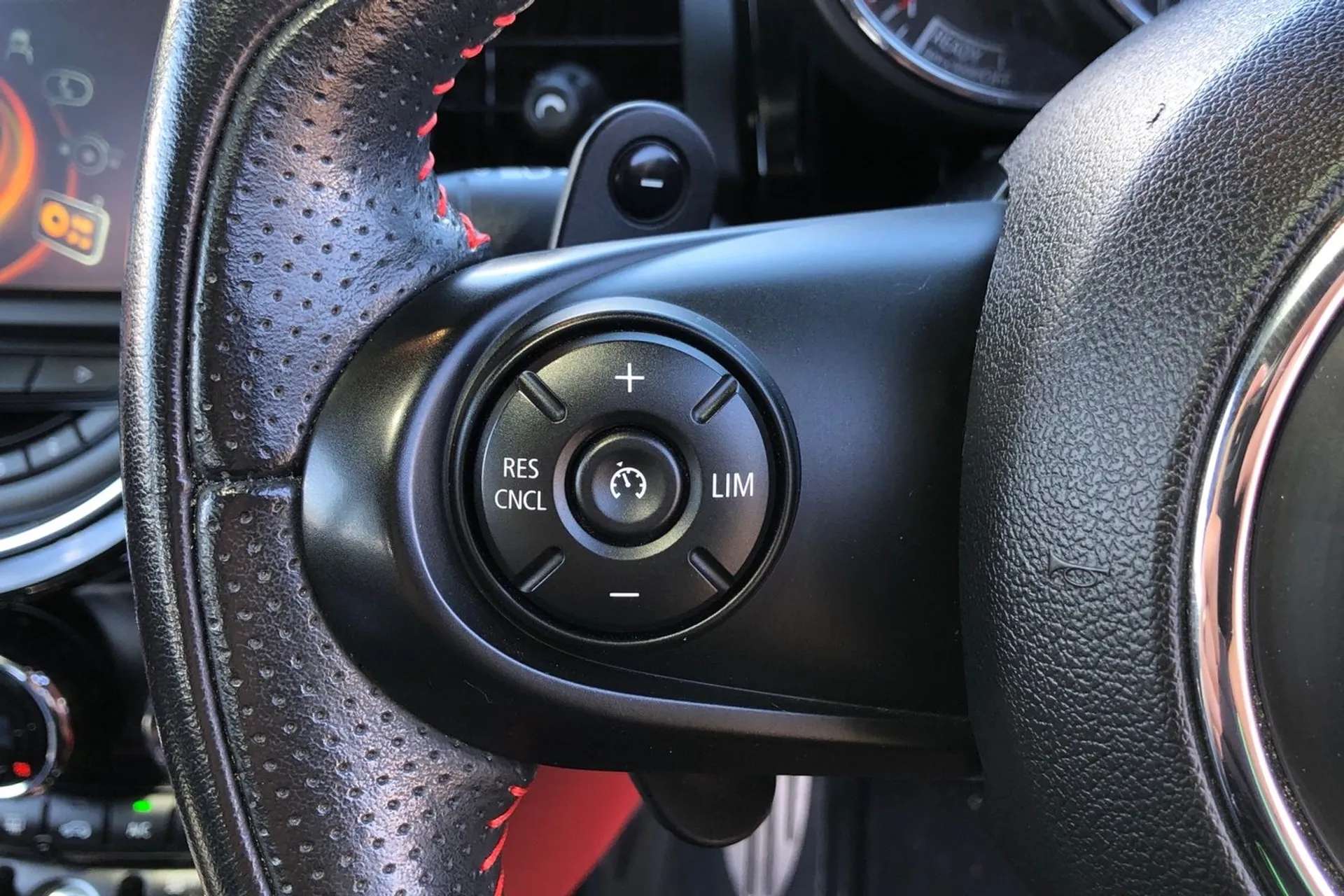 2017 MINI HATCH 2017 MINI HATCH