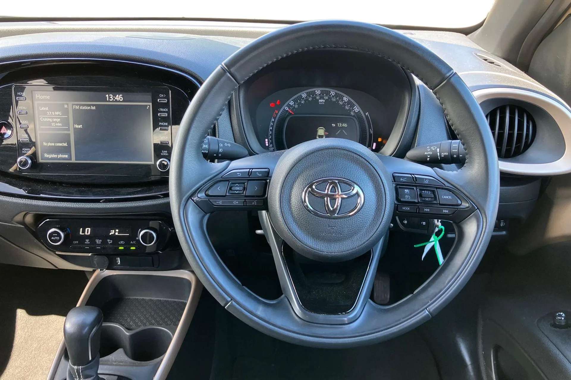 2023 TOYOTA AYGO X 2023 TOYOTA AYGO X