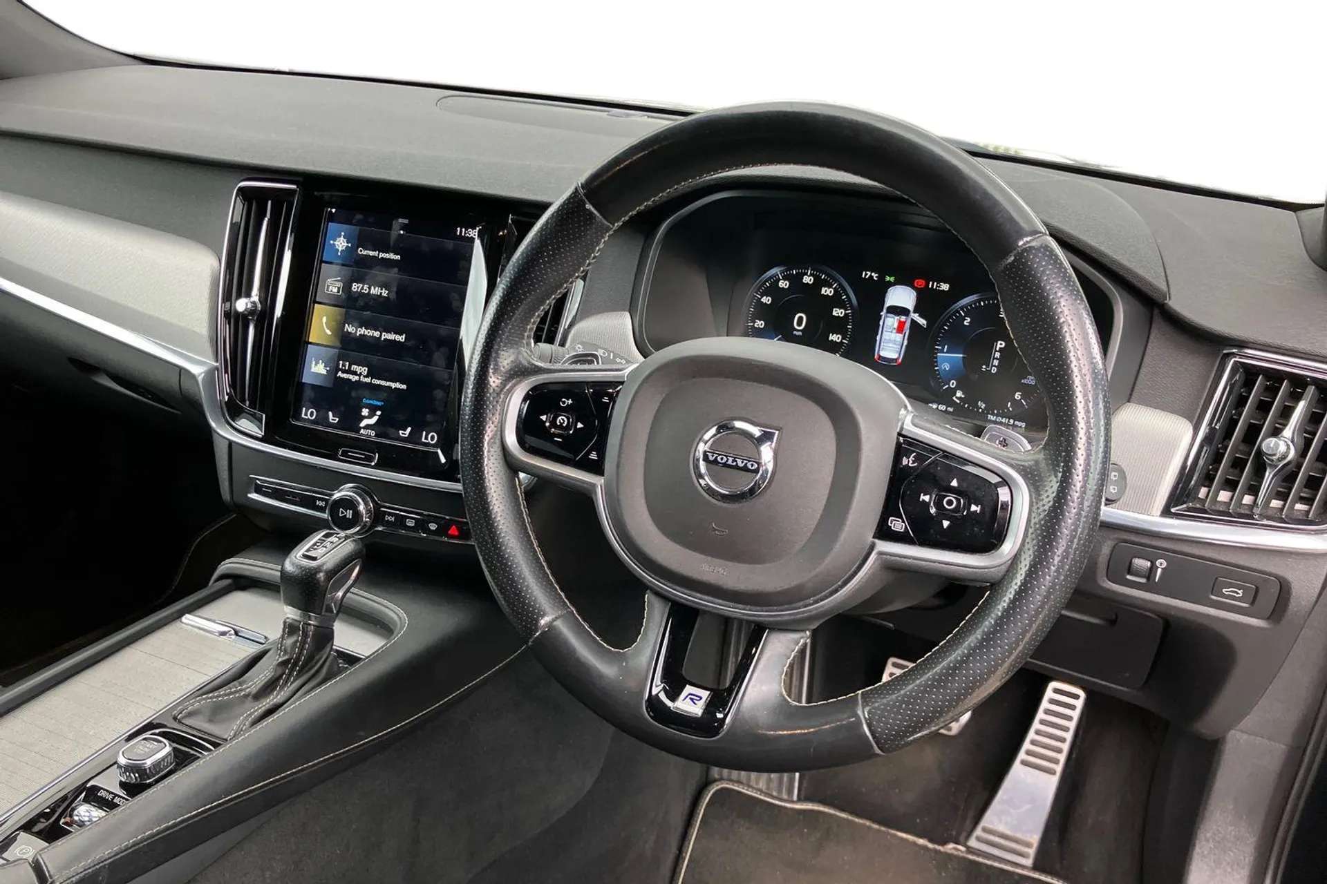 2018 VOLVO V90 2018 VOLVO V90