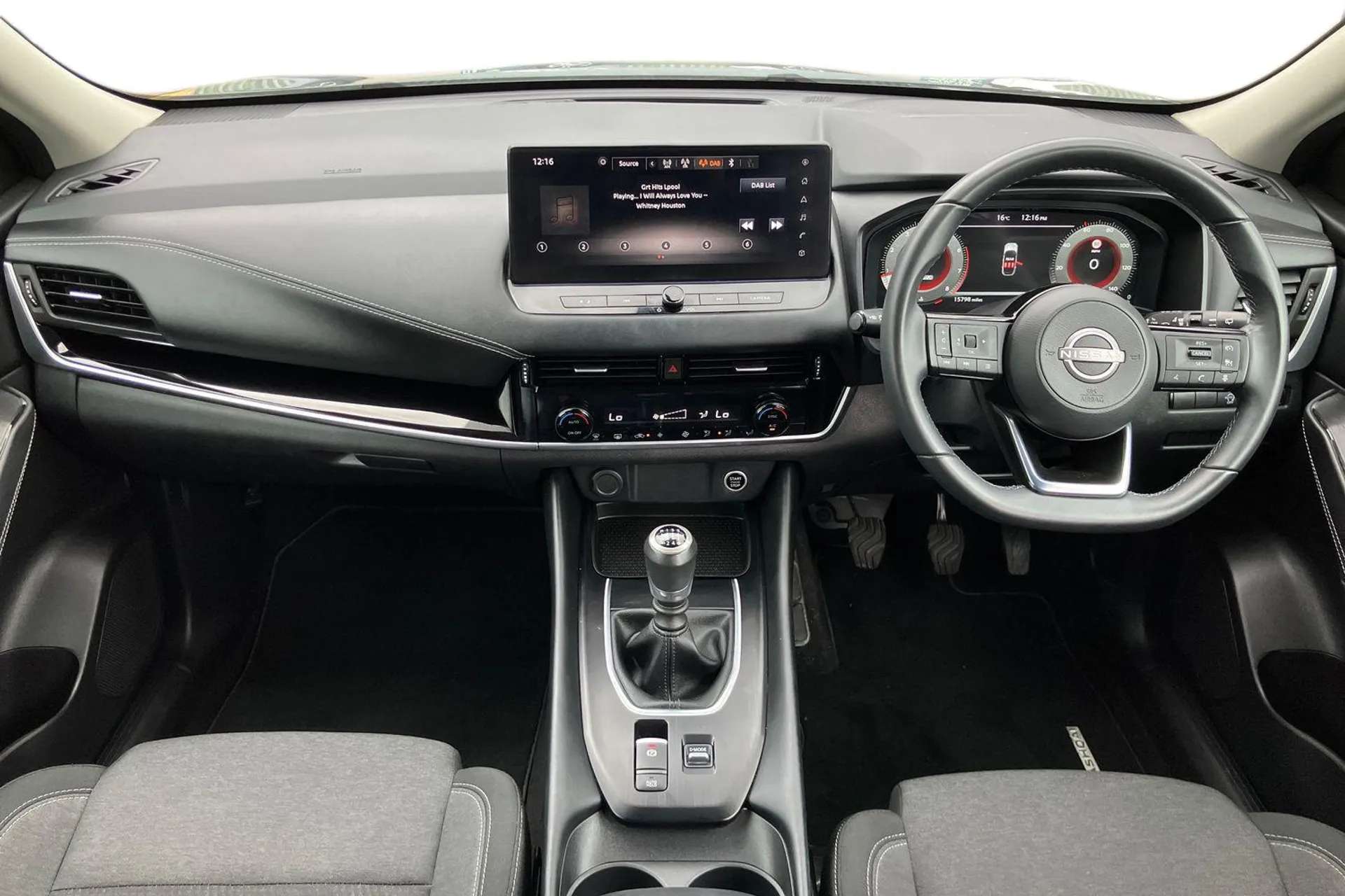 A 2023 NISSAN QASHQAI 1.3 DiG-T MH 158 N-Connecta 5dr [ Panoramic roof , Rear view camera , Front and rear parking sensors , Intelligent around view monitor , 18" Diamond c A 2023 NISSAN QASHQAI 1.3 DiG-T MH 158 N-Connecta 5dr [ Panoramic roof , Rear view camera , Front and rear parking sensors , Intelligent around view monitor , 18" Diamond c