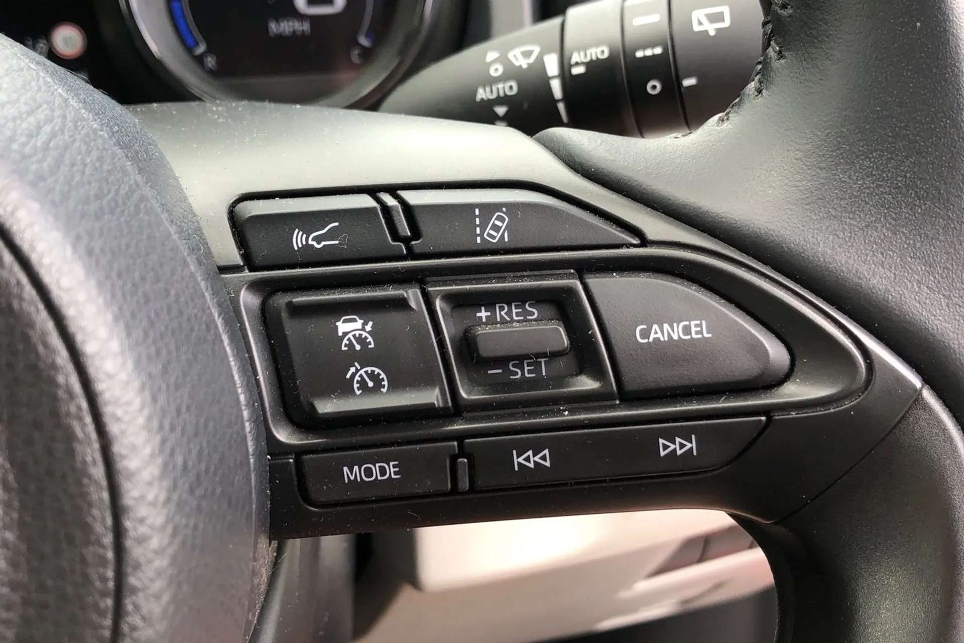 2021 TOYOTA YARIS 2021 TOYOTA YARIS