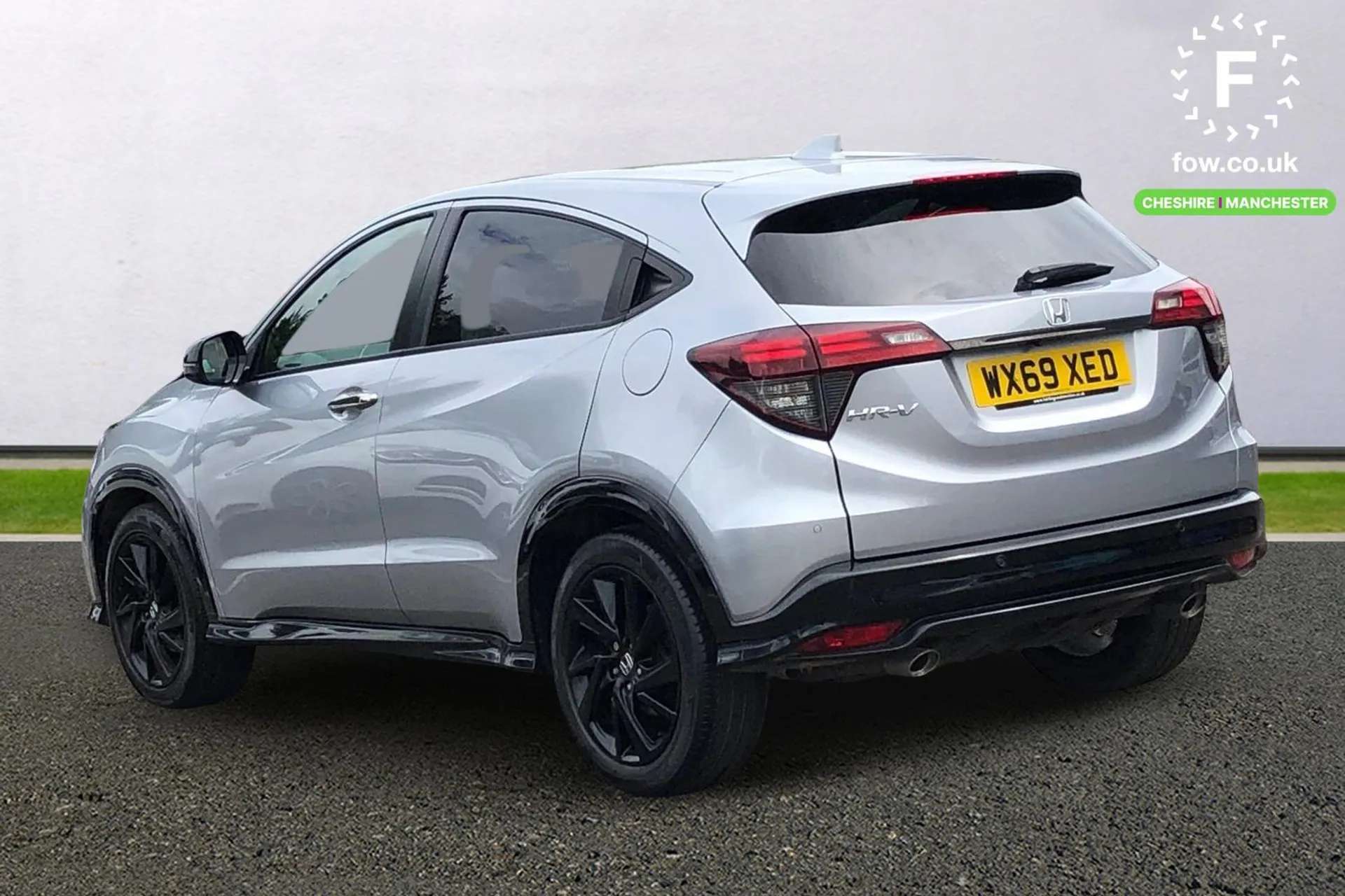 A 2019 HONDA HR-V 1.5 i-VTEC Turbo Sport 5dr [ Front and rear parking sensors , Rear view camera with Wide View and Dynamic Guideline , Multi function display , Heated A 2019 HONDA HR-V 1.5 i-VTEC Turbo Sport 5dr [ Front and rear parking sensors , Rear view camera with Wide View and Dynamic Guideline , Multi function display , Heated