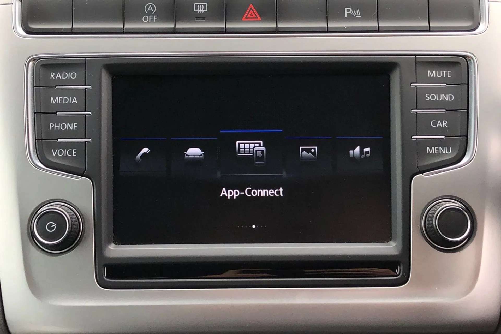 2017 VOLKSWAGEN POLO 2017 VOLKSWAGEN POLO