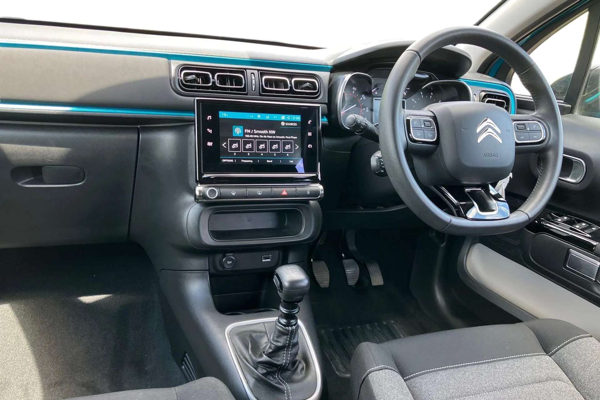 A 2023 CITROEN C3 1.5 BlueHDi Shine Plus 5dr [ Reversing camera , Visibility pack with automatic lights , Safety pack 1 , Safety pack 2 , 17" Vector diamond cut alloy w A 2023 CITROEN C3 1.5 BlueHDi Shine Plus 5dr [ Reversing camera , Visibility pack with automatic lights , Safety pack 1 , Safety pack 2 , 17" Vector diamond cut alloy w