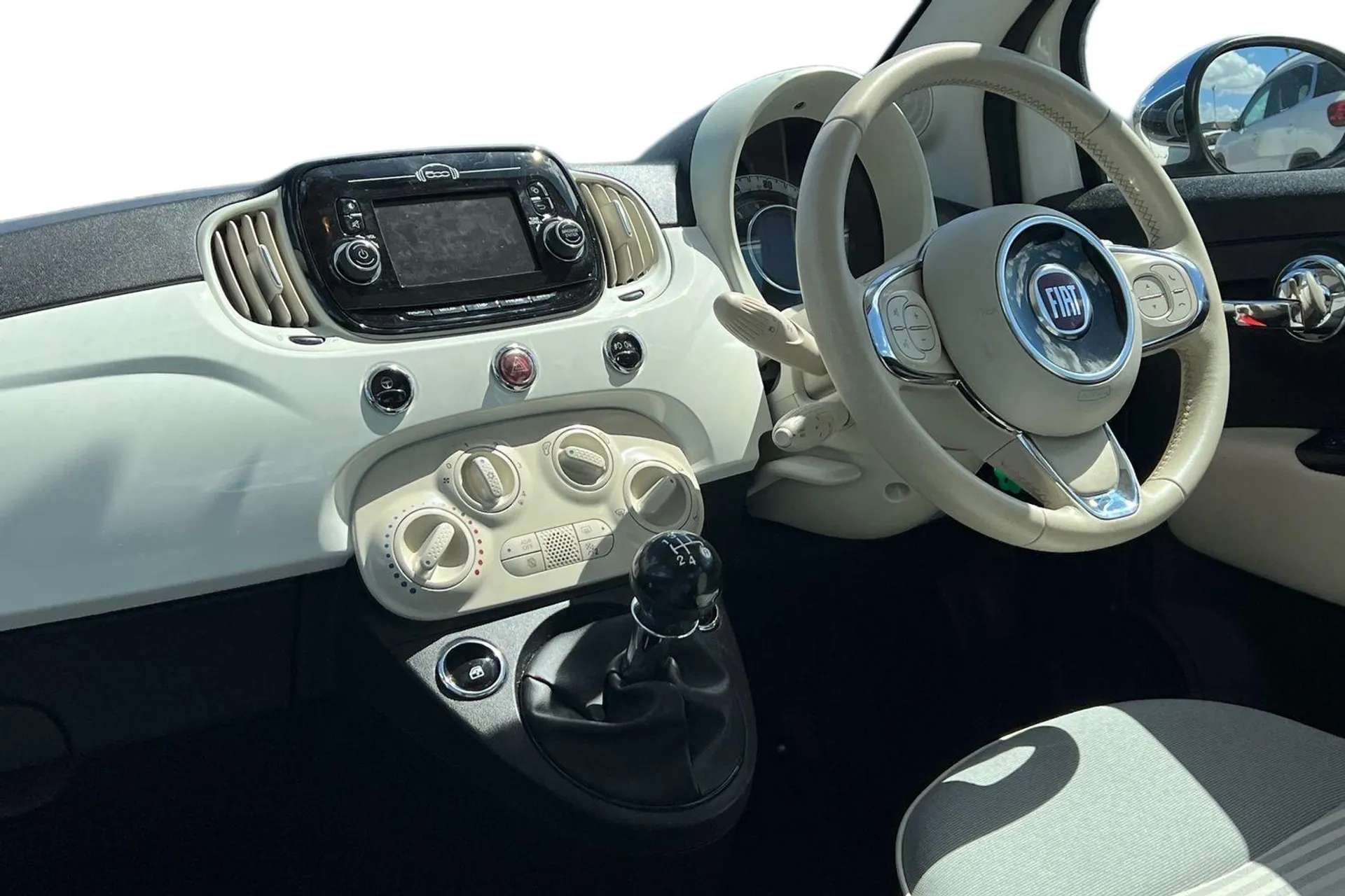 2018 FIAT 500 2018 FIAT 500