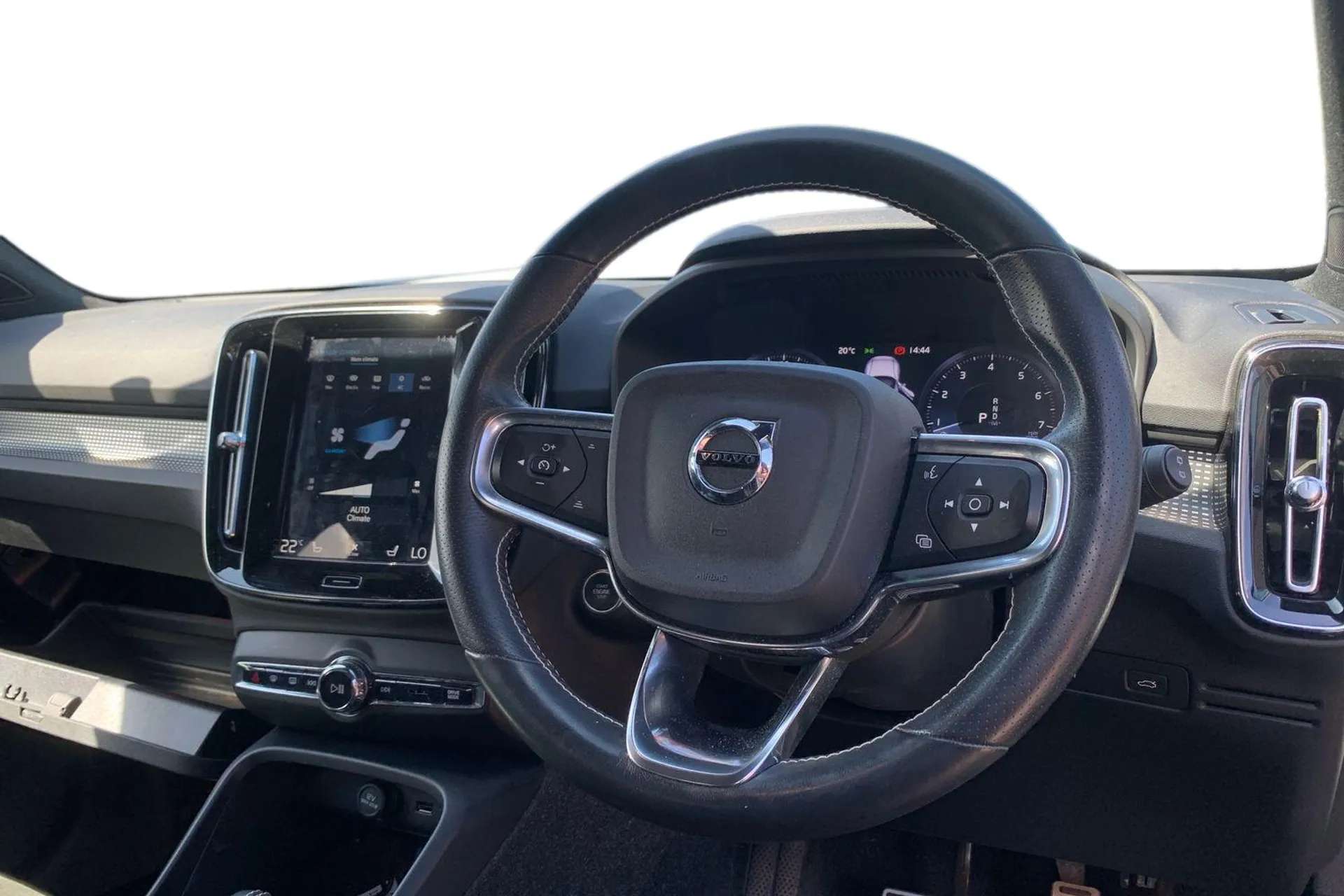 2021 VOLVO XC40 2021 VOLVO XC40
