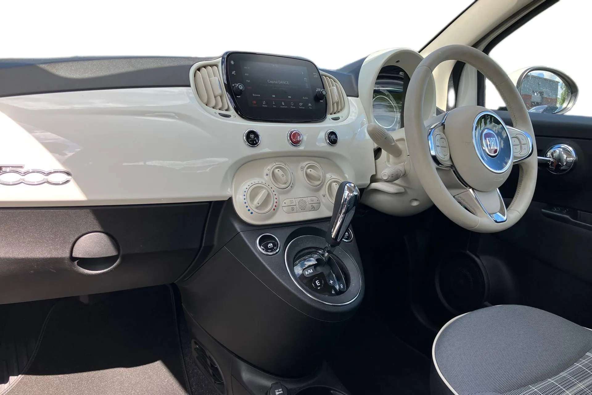 2019 FIAT 500 2019 FIAT 500