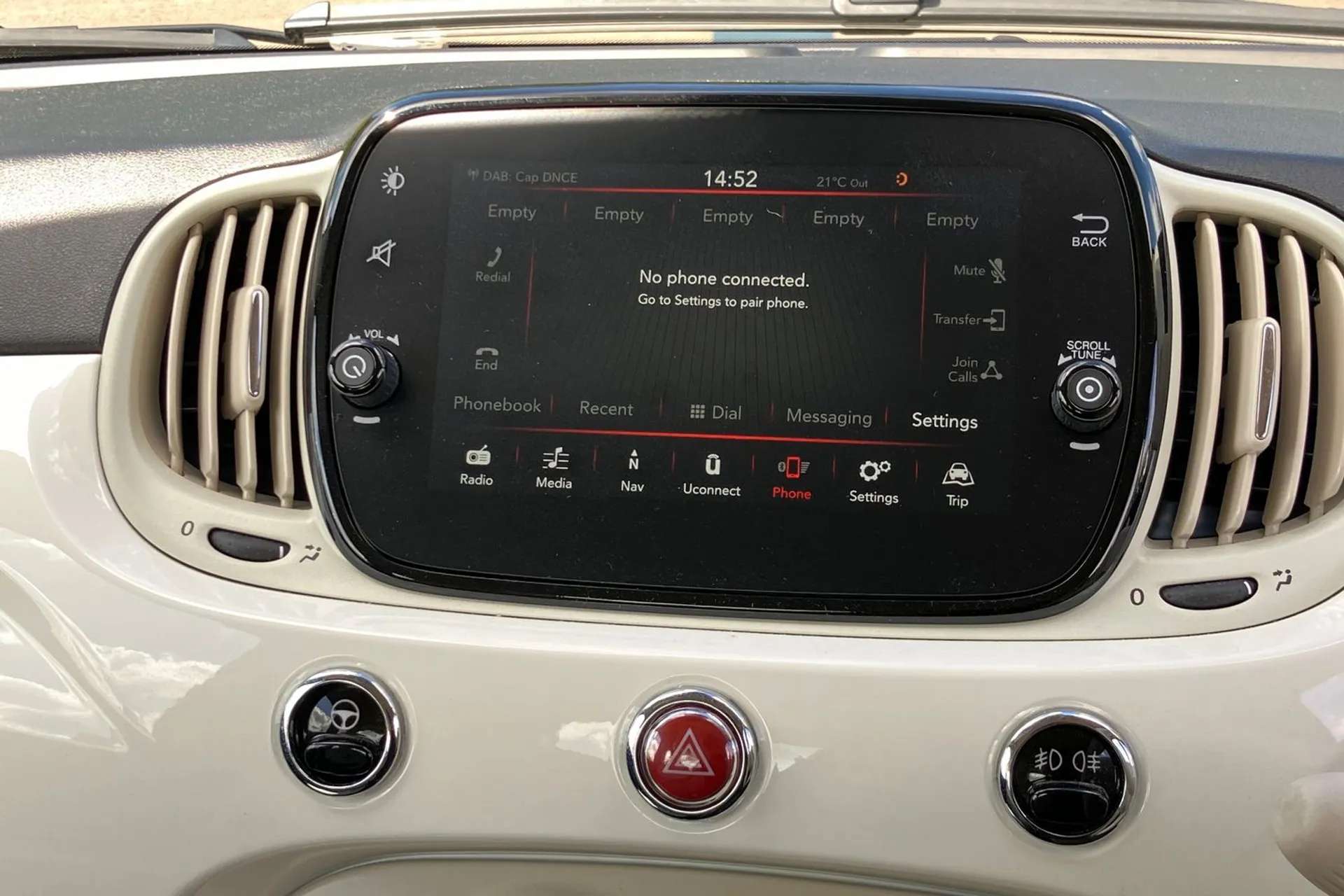 2019 FIAT 500 2019 FIAT 500