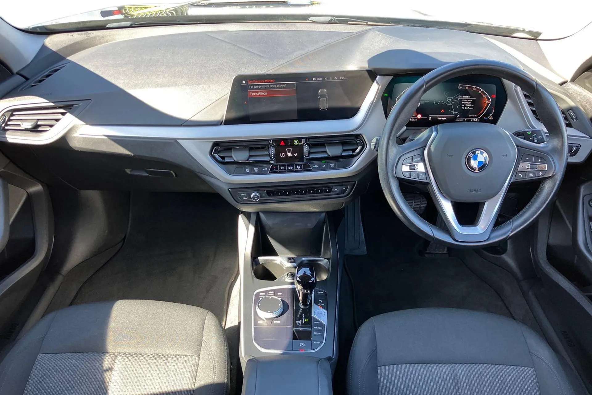 2022 BMW 1 SERIES 2022 BMW 1 SERIES