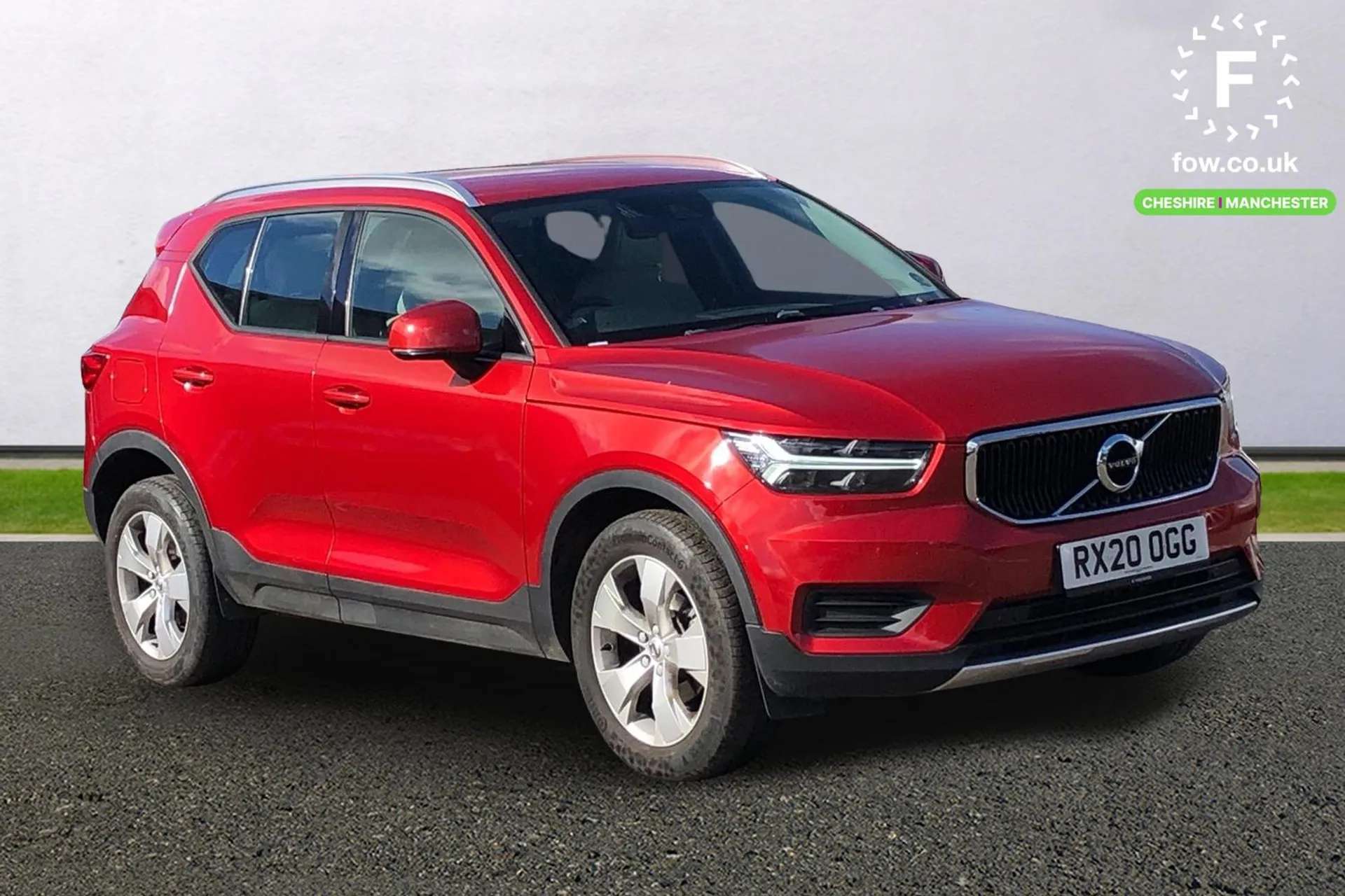 2020 VOLVO XC40 2020 VOLVO XC40
