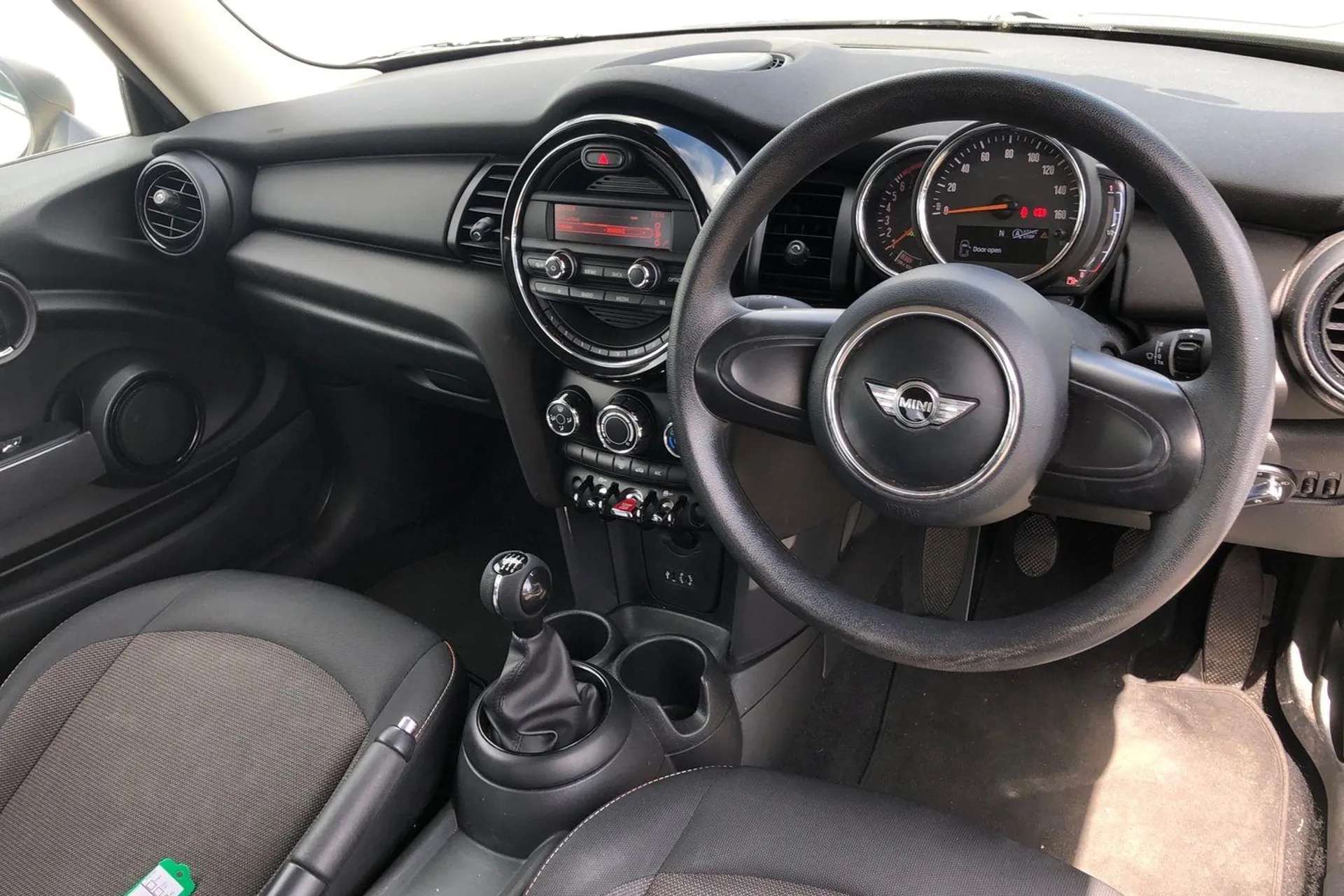 2017 MINI HATCH 2017 MINI HATCH