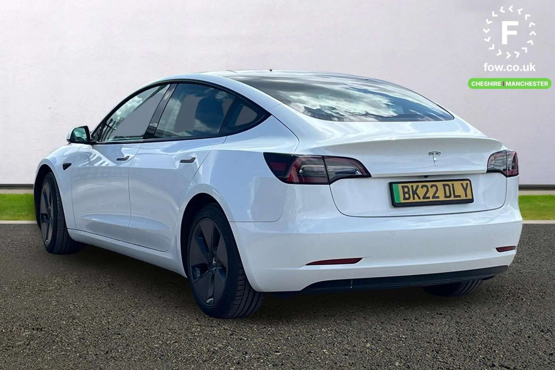 2022 TESLA MODEL 3 2022 TESLA MODEL 3