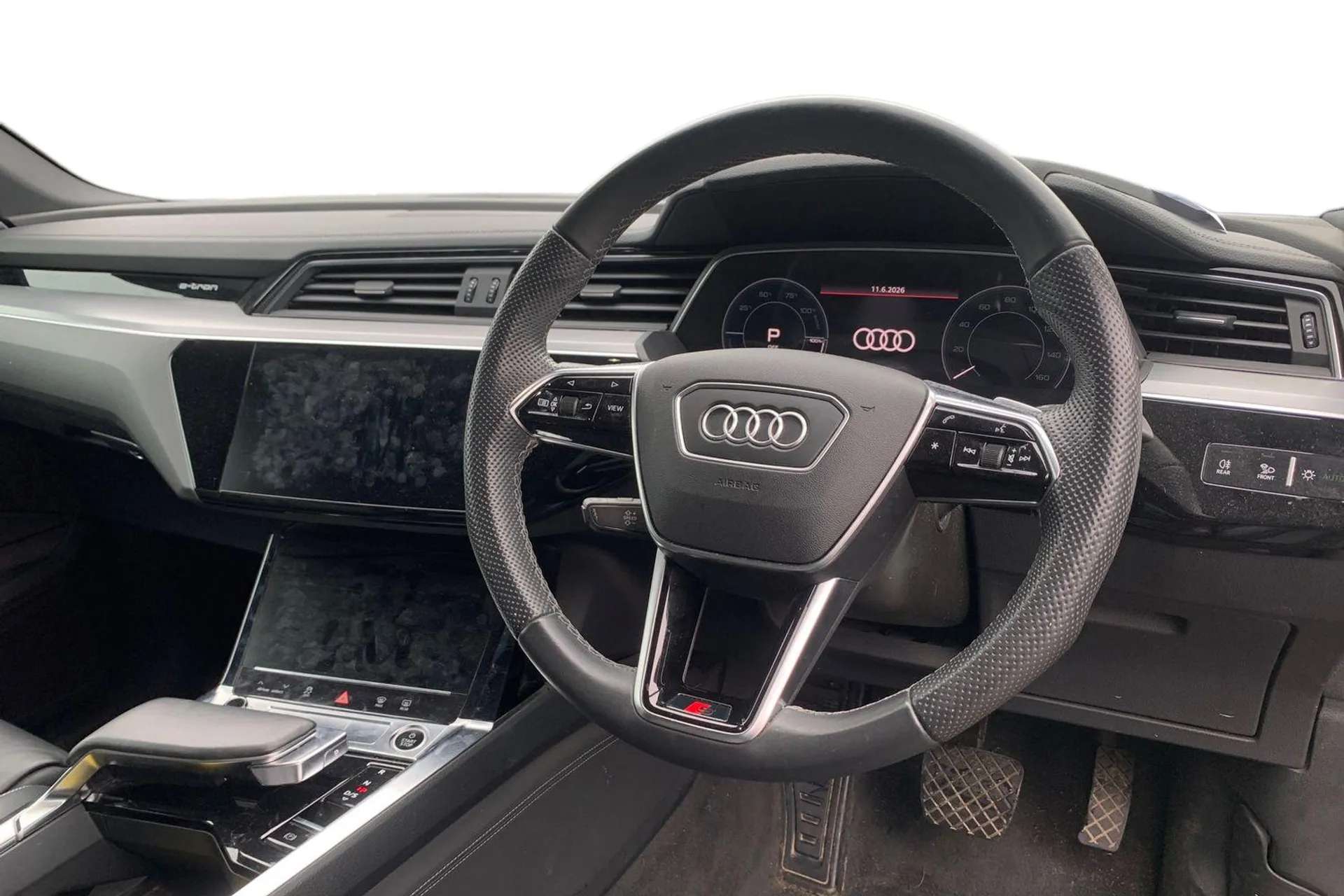 A 2020 AUDI E-TRON 300kW 55 Quattro 95kWh S Line 5dr Auto [ Parking system plus with 360 degree sensors and function on demand preparation , Power operated tailgate , Au A 2020 AUDI E-TRON 300kW 55 Quattro 95kWh S Line 5dr Auto [ Parking system plus with 360 degree sensors and function on demand preparation , Power operated tailgate , Au