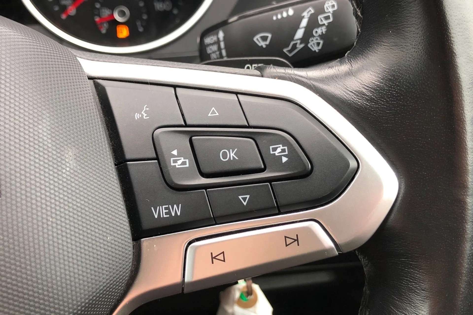 2022 VOLKSWAGEN TIGUAN 2022 VOLKSWAGEN TIGUAN