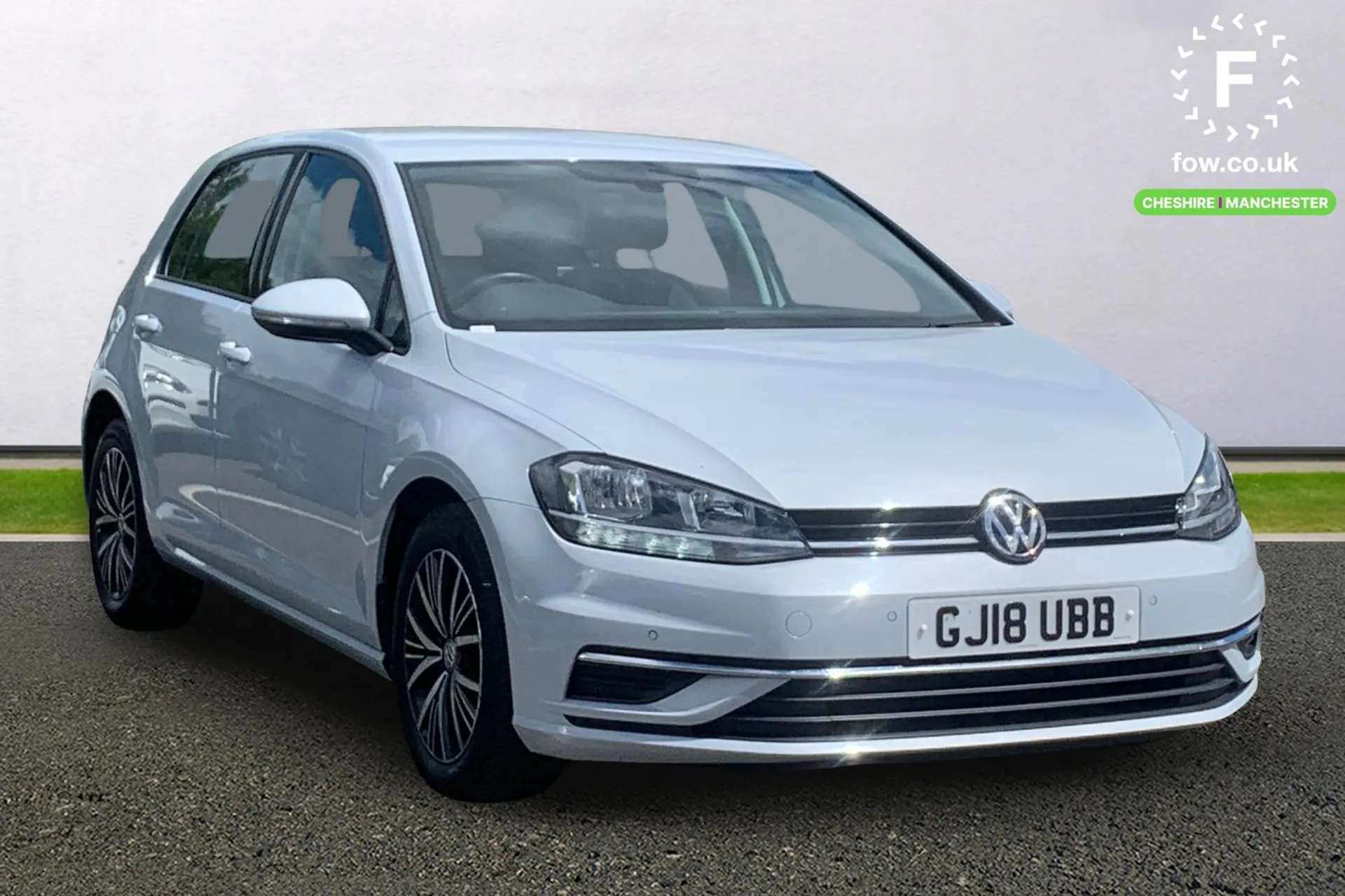 A 2018 VOLKSWAGEN GOLF 1.6 TDI SE 5dr DSG [Steering Wheel - Multifunction - Leather Trimmed with Paddle Shift, Front assistant collision mitigation, Electrically adjustable A 2018 VOLKSWAGEN GOLF 1.6 TDI SE 5dr DSG [Steering Wheel - Multifunction - Leather Trimmed with Paddle Shift, Front assistant collision mitigation, Electrically adjustable