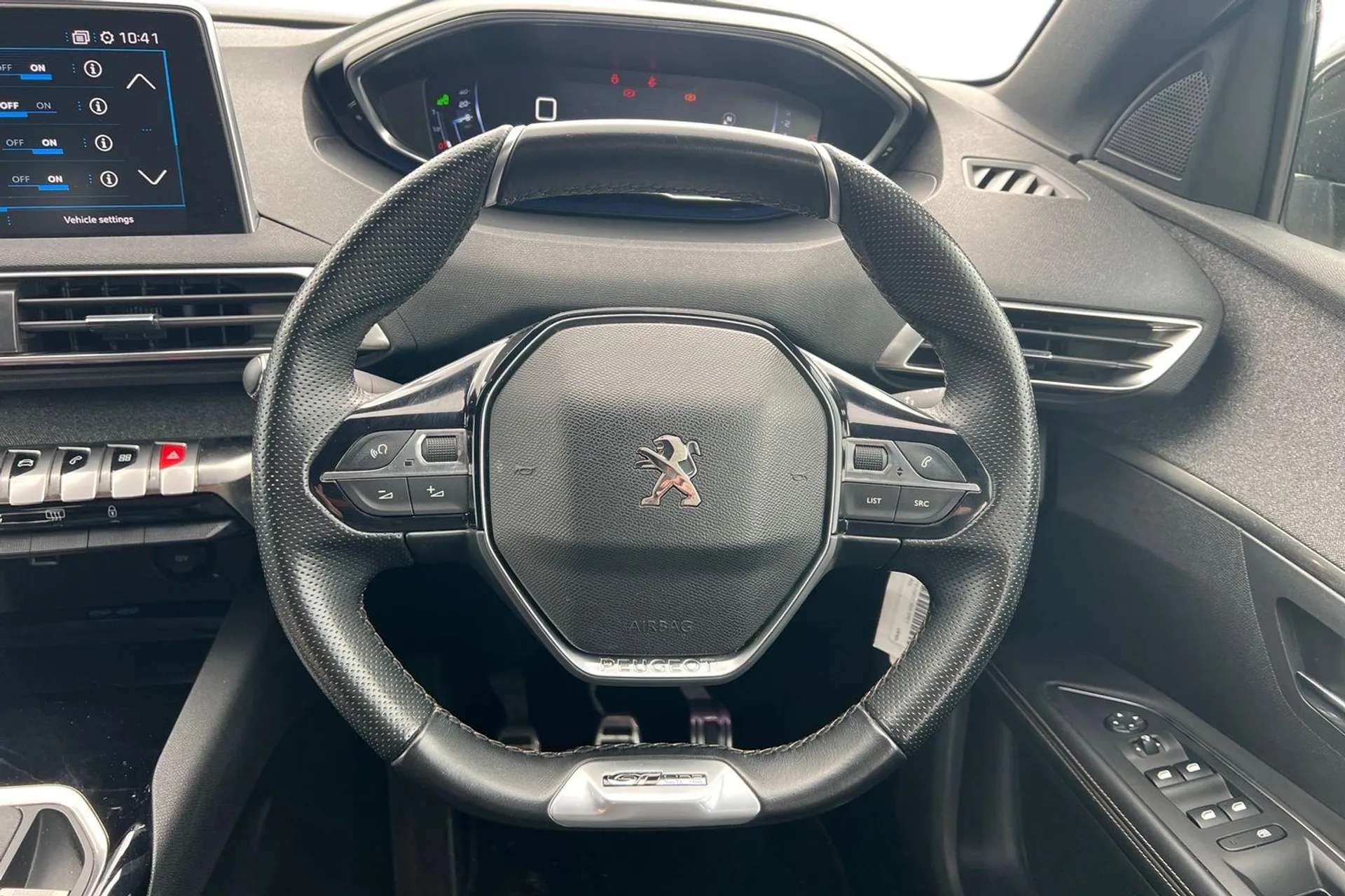 2019 PEUGEOT 5008 2019 PEUGEOT 5008