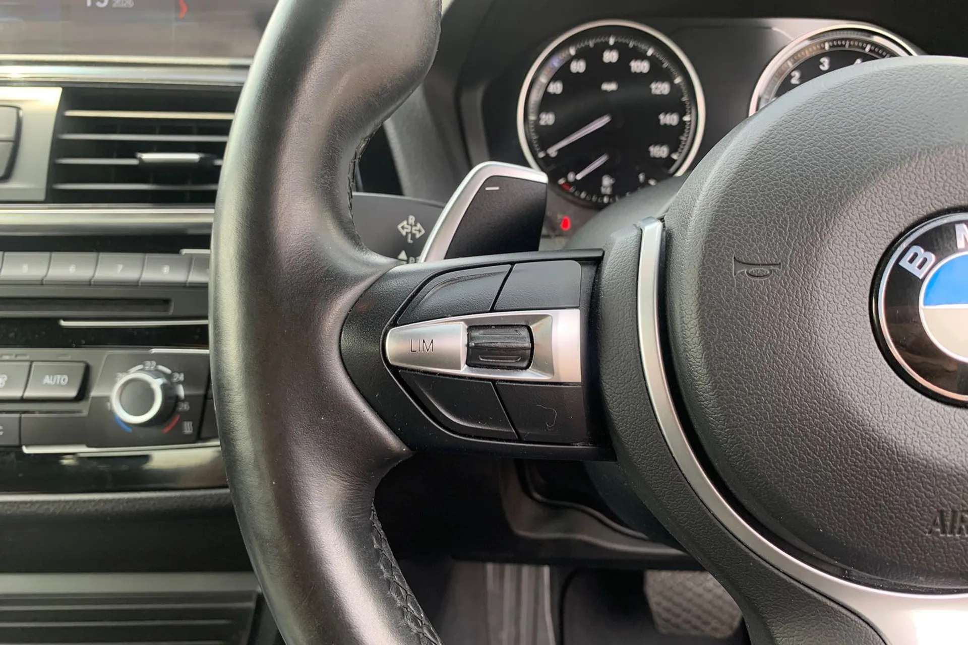 2019 BMW 2 SERIES 2019 BMW 2 SERIES