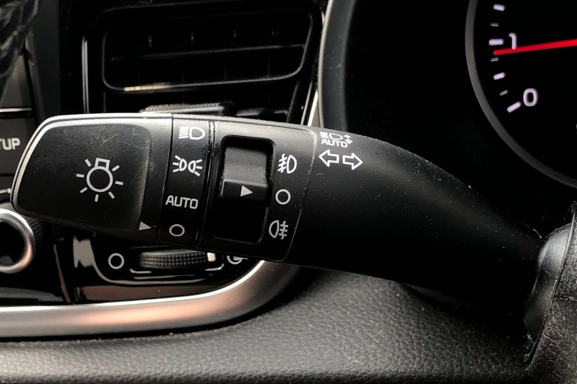2018 KIA RIO 2018 KIA RIO