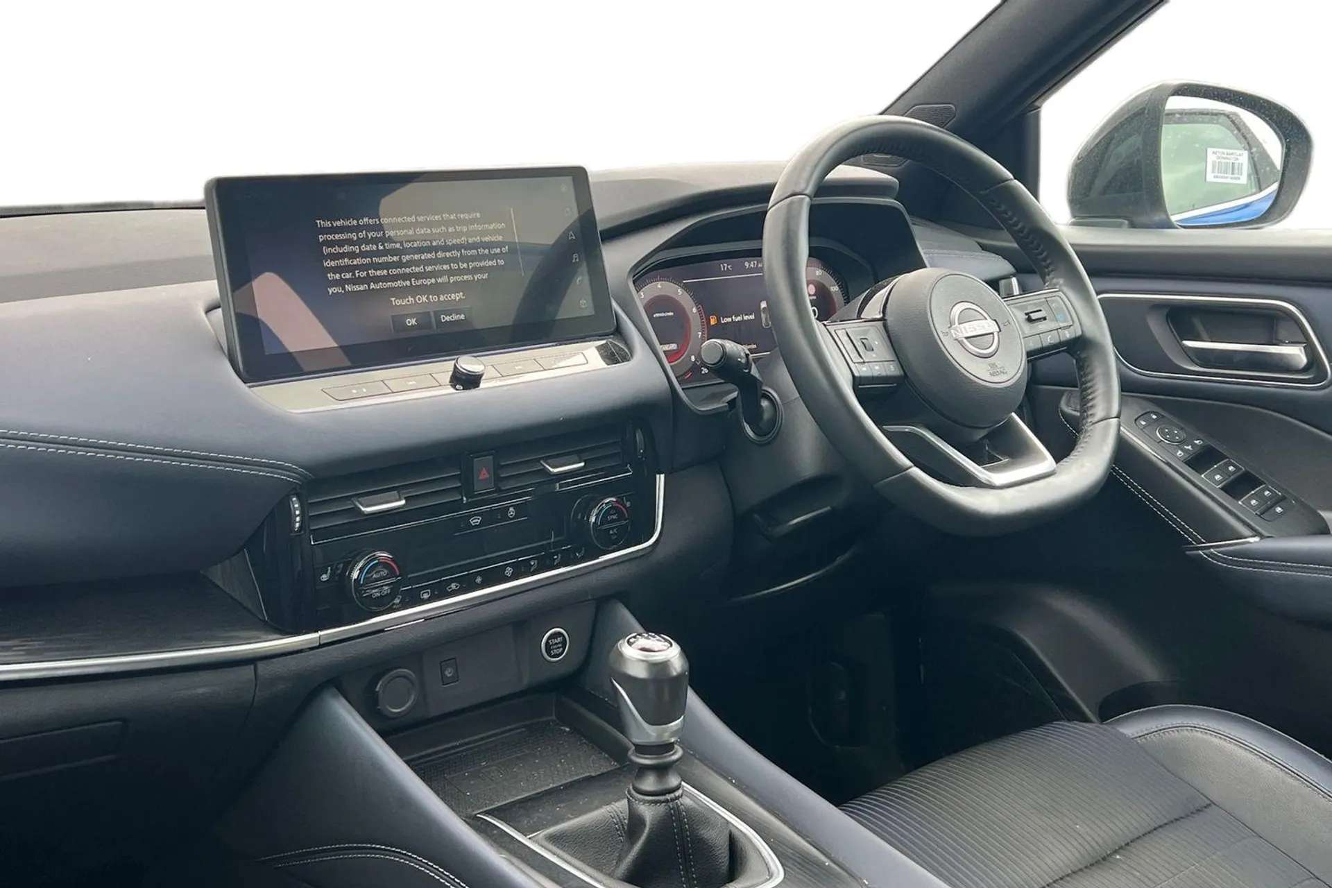 A 2022 NISSAN QASHQAI 1.3 DiG-T MH Tekna 5dr [ Panoramic roof , Intelligent around view monitor , Rear view camera , Hands free power tailgate , Glass roof pack with roof r A 2022 NISSAN QASHQAI 1.3 DiG-T MH Tekna 5dr [ Panoramic roof , Intelligent around view monitor , Rear view camera , Hands free power tailgate , Glass roof pack with roof r