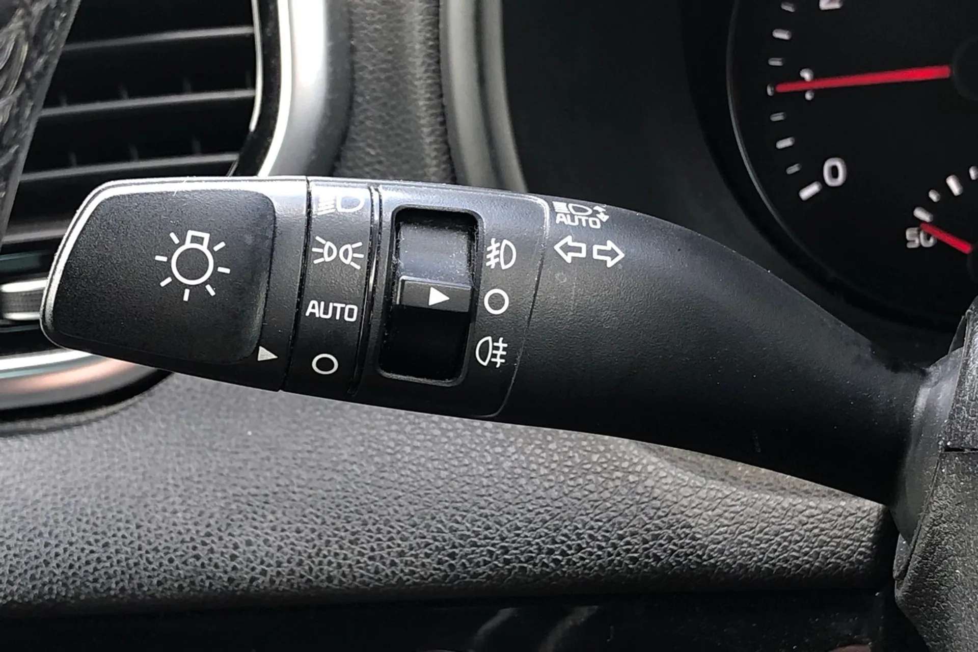 2019 KIA SPORTAGE 2019 KIA SPORTAGE