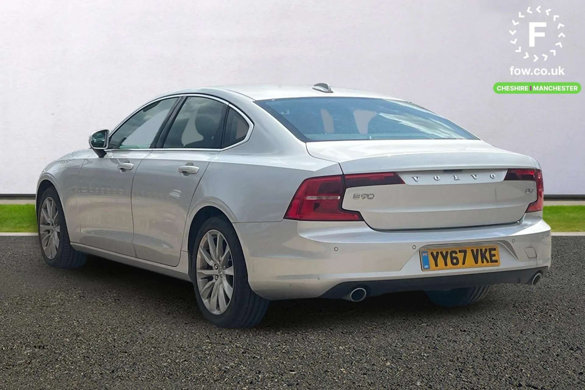 2017 VOLVO S90 2017 VOLVO S90