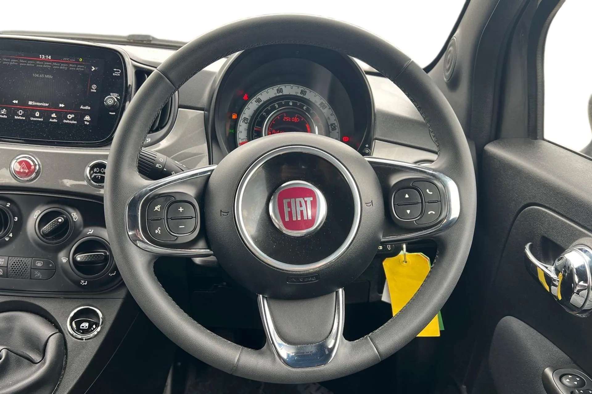 2020 FIAT 500 2020 FIAT 500