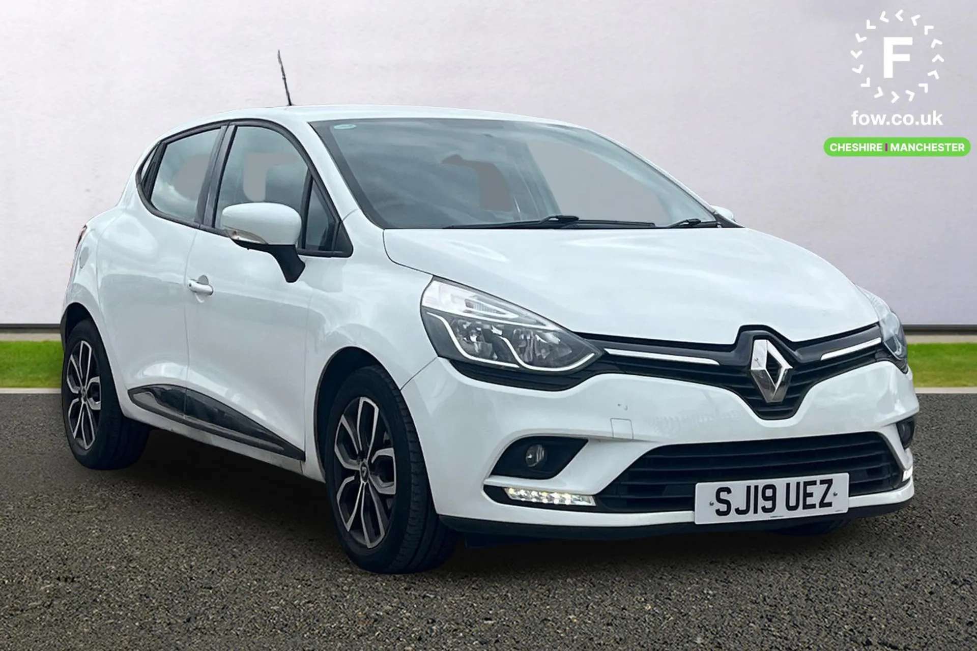 2019 RENAULT CLIO 2019 RENAULT CLIO
