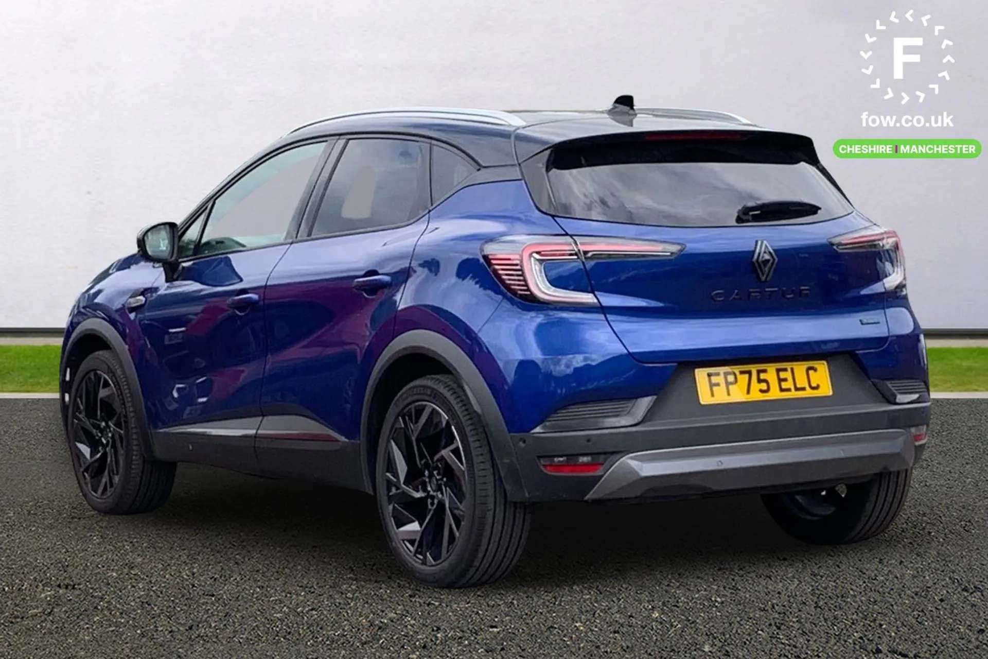 A 2025 RENAULT CAPTUR 1.8 E-Tech Full Hybrid 160 Esprit Alpine 5dr Auto [ Rear view camera , Side parking sensors , Wireless phone charger , 19" esprit Alpine Elixir alloy A 2025 RENAULT CAPTUR 1.8 E-Tech Full Hybrid 160 Esprit Alpine 5dr Auto [ Rear view camera , Side parking sensors , Wireless phone charger , 19" esprit Alpine Elixir alloy