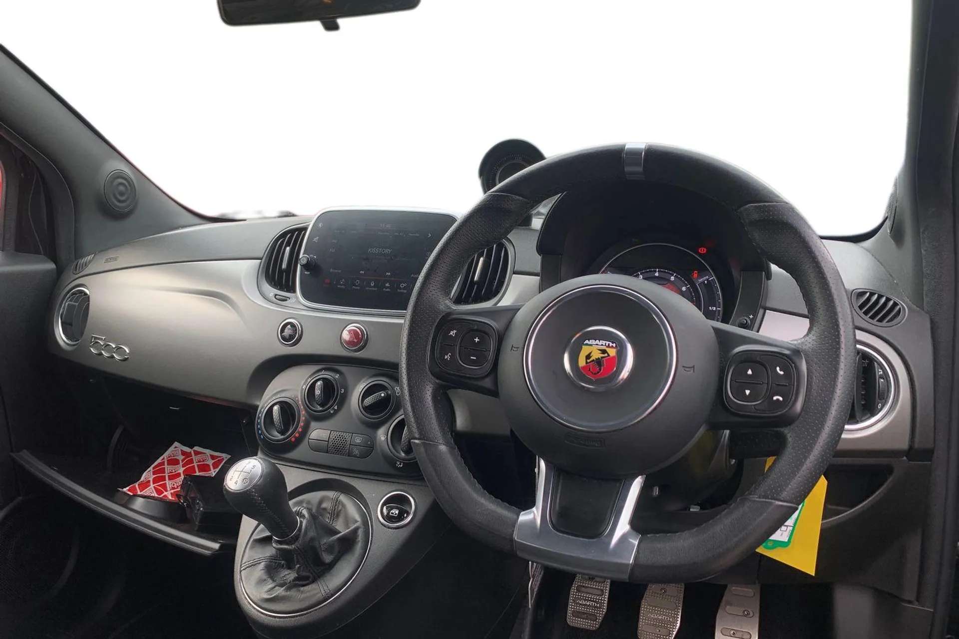 2019 ABARTH 595 2019 ABARTH 595