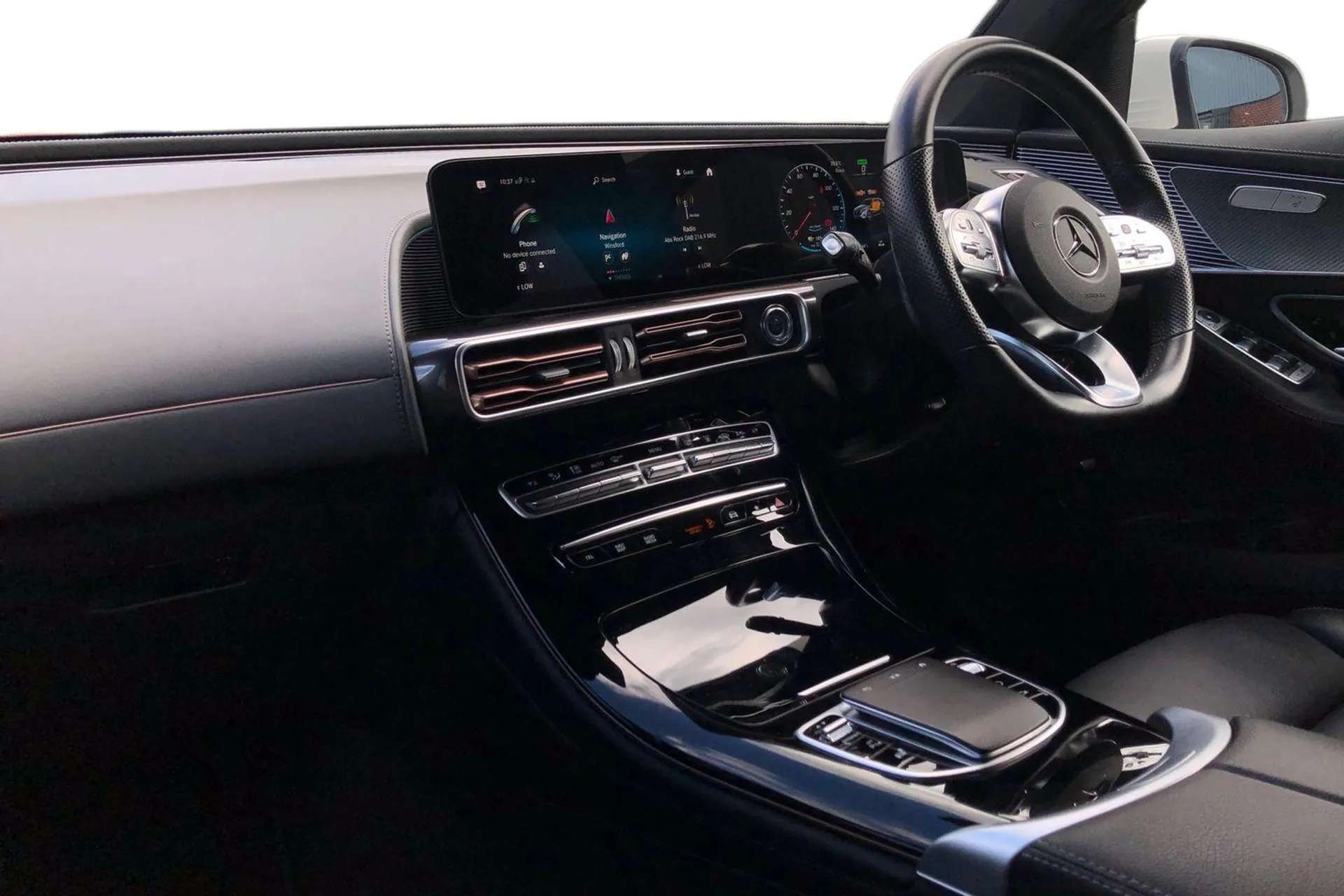 A 2023 MERCEDES-BENZ EQC EQC 400 300kW AMG Line Premium 80kWh 5dr Auto [ Easy-pack tailgate , Electric sliding sunroof , Parking package with active park assist with reversing A 2023 MERCEDES-BENZ EQC EQC 400 300kW AMG Line Premium 80kWh 5dr Auto [ Easy-pack tailgate , Electric sliding sunroof , Parking package with active park assist with reversing