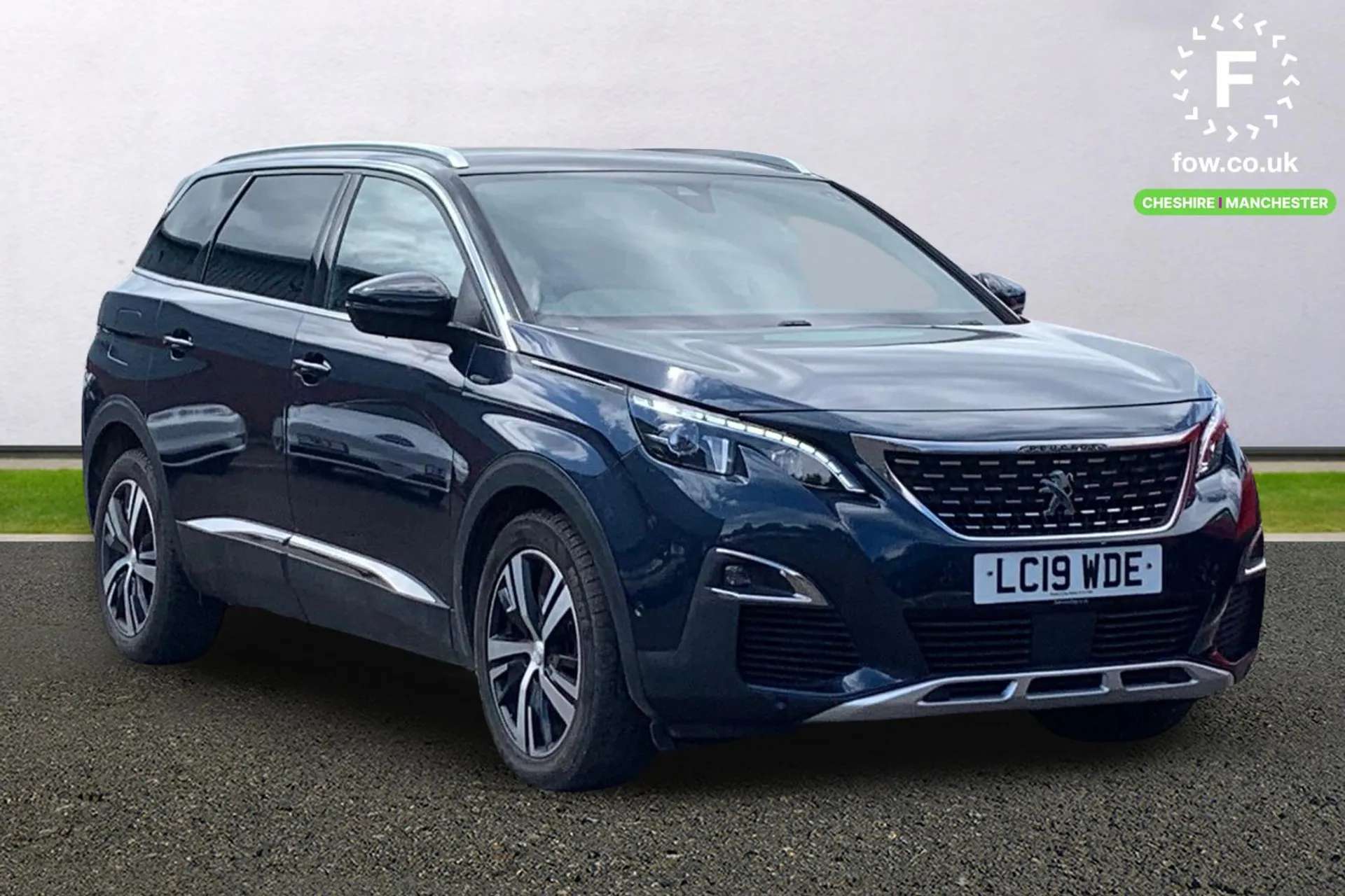 2019 PEUGEOT 5008 2019 PEUGEOT 5008