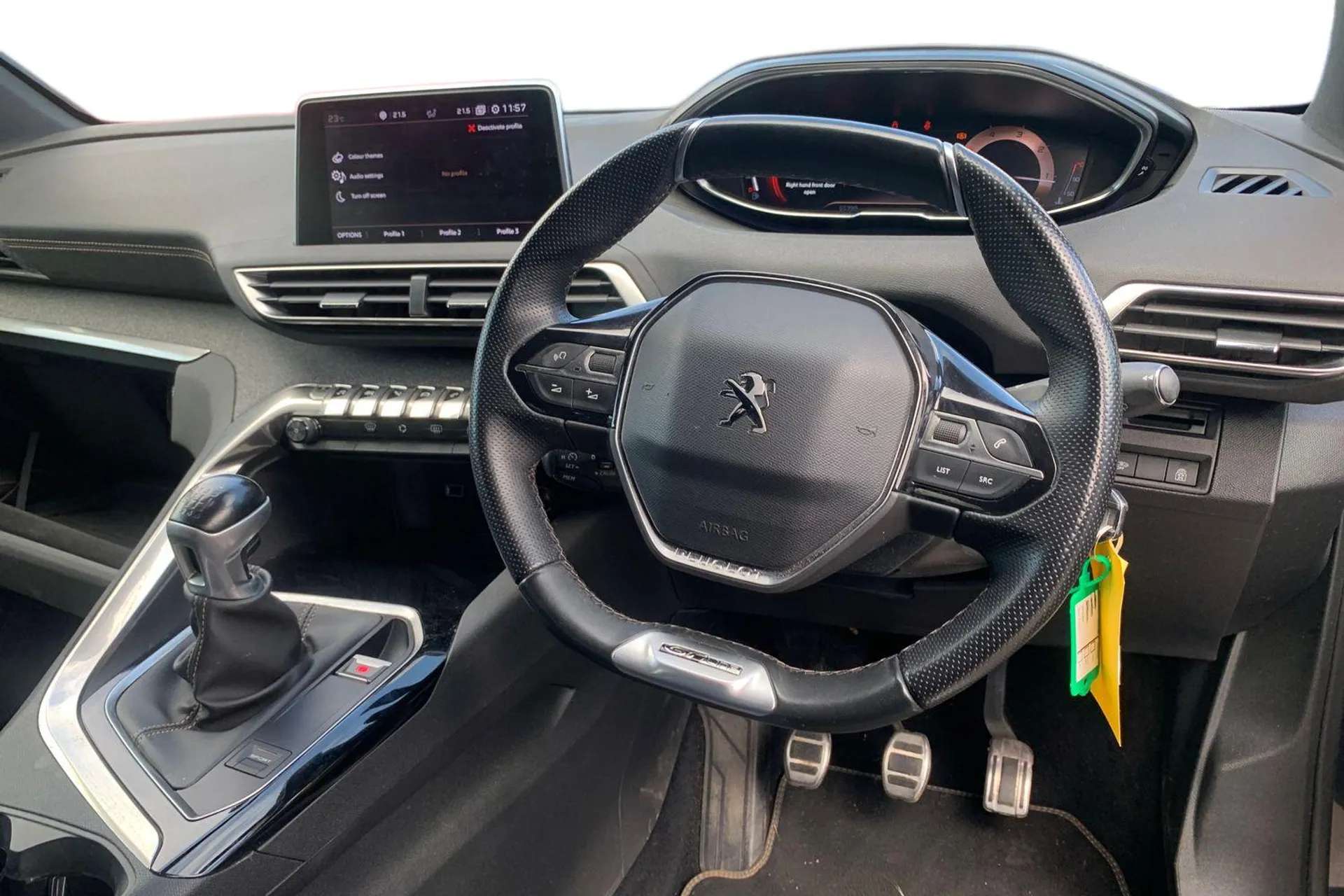 2019 PEUGEOT 5008 2019 PEUGEOT 5008