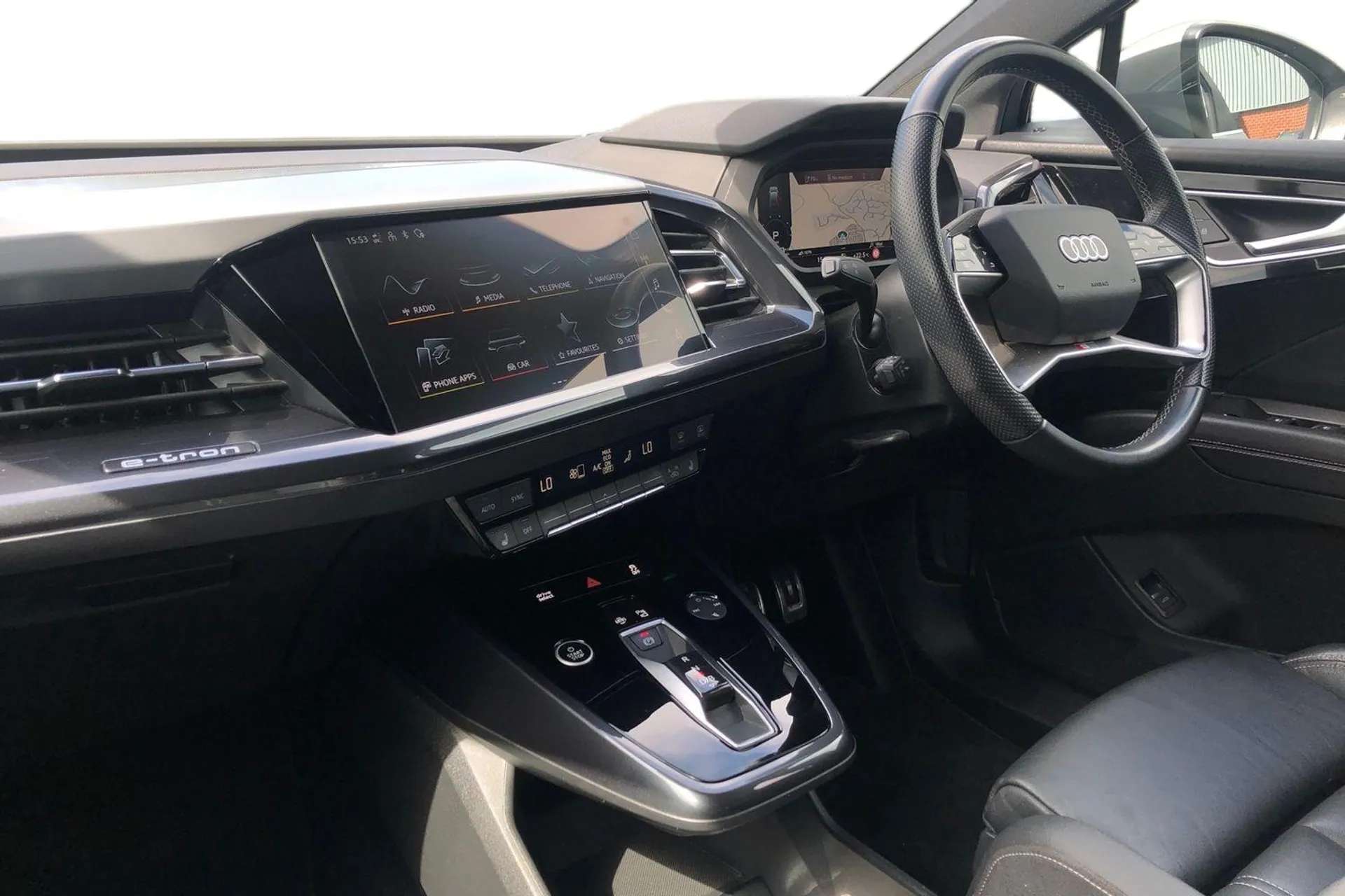 2023 AUDI Q4 2023 AUDI Q4
