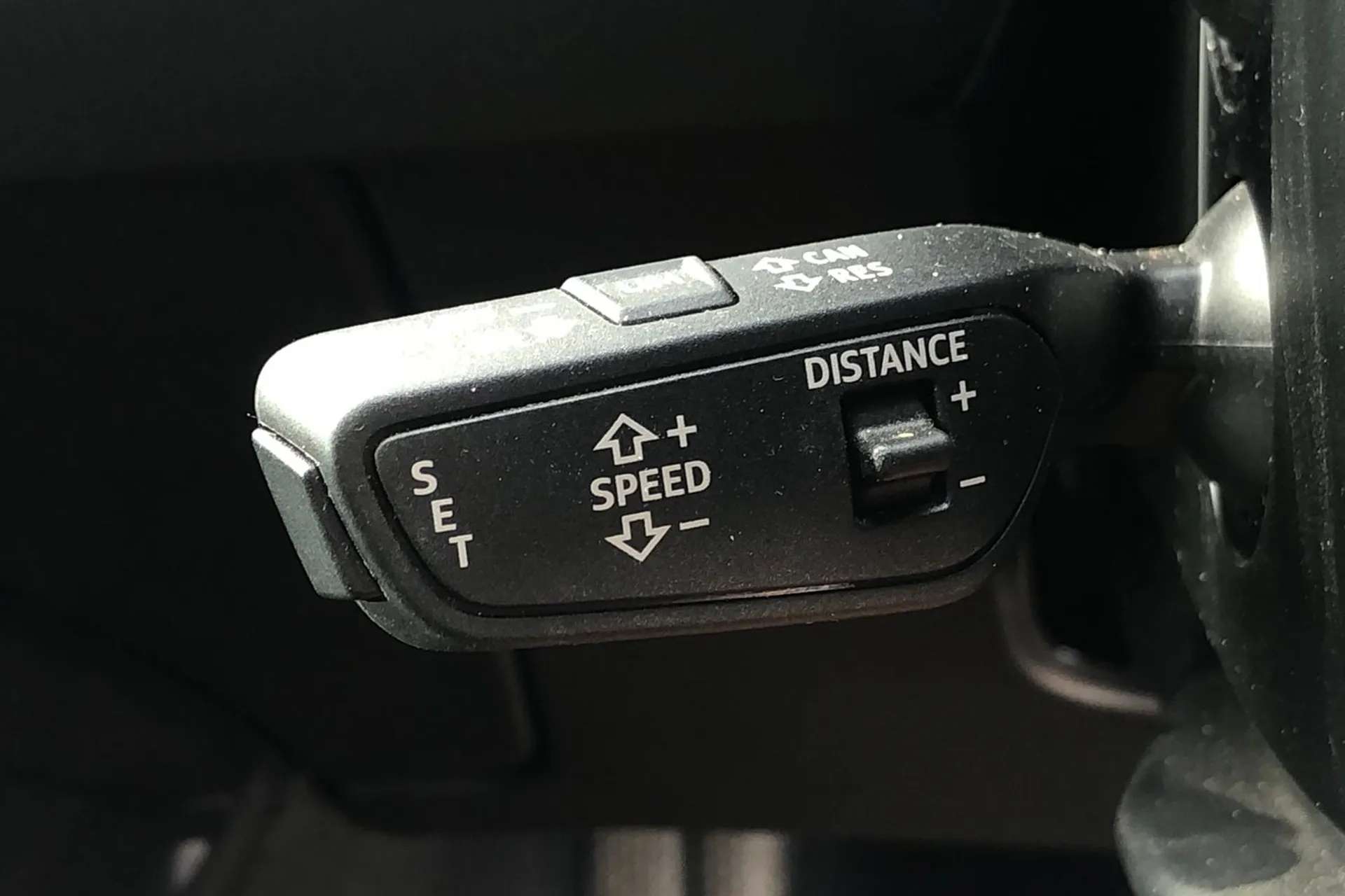 2023 AUDI Q4 2023 AUDI Q4