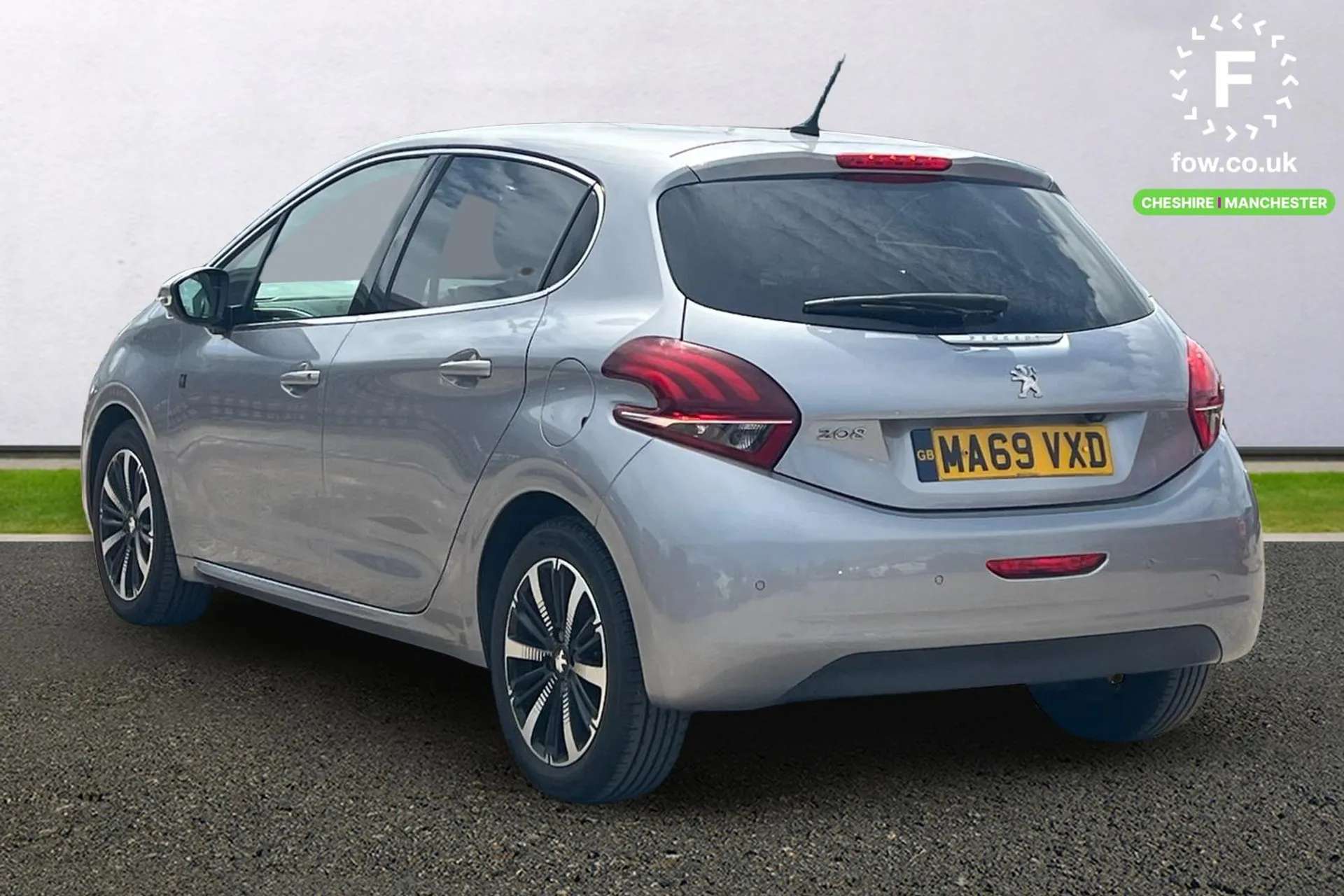 2019 PEUGEOT 208 2019 PEUGEOT 208