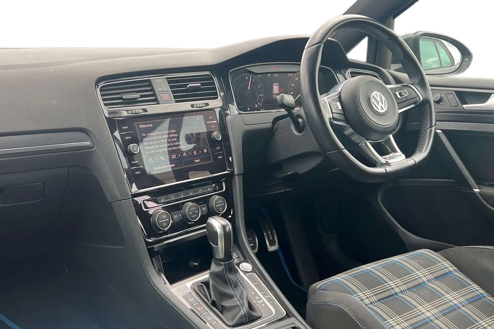 2020 VOLKSWAGEN GOLF 2020 VOLKSWAGEN GOLF