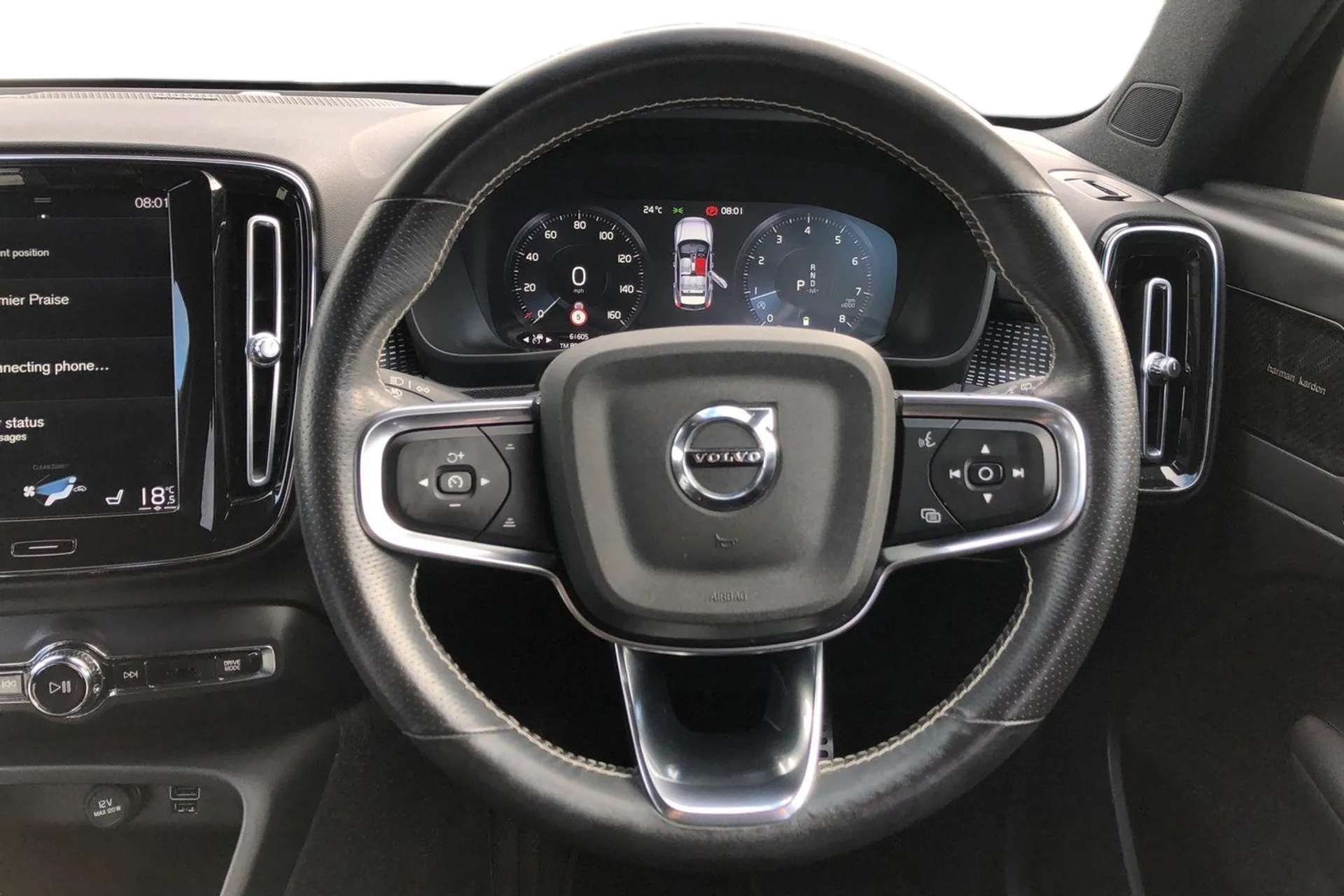 2020 VOLVO XC40 2020 VOLVO XC40