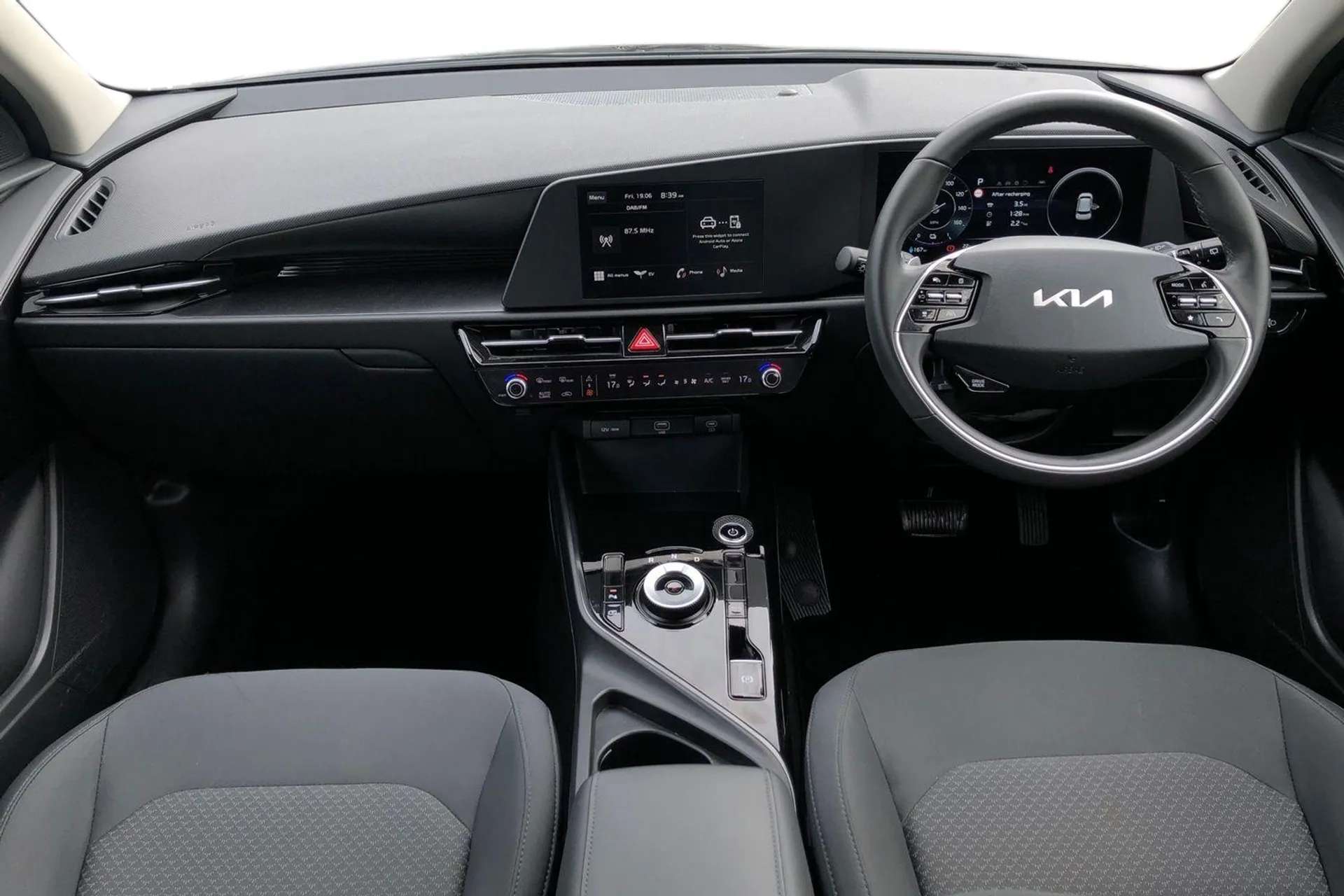 2023 KIA NIRO 2023 KIA NIRO