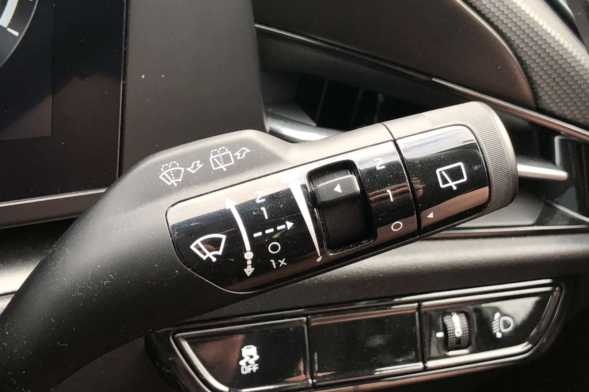 2023 KIA NIRO 2023 KIA NIRO