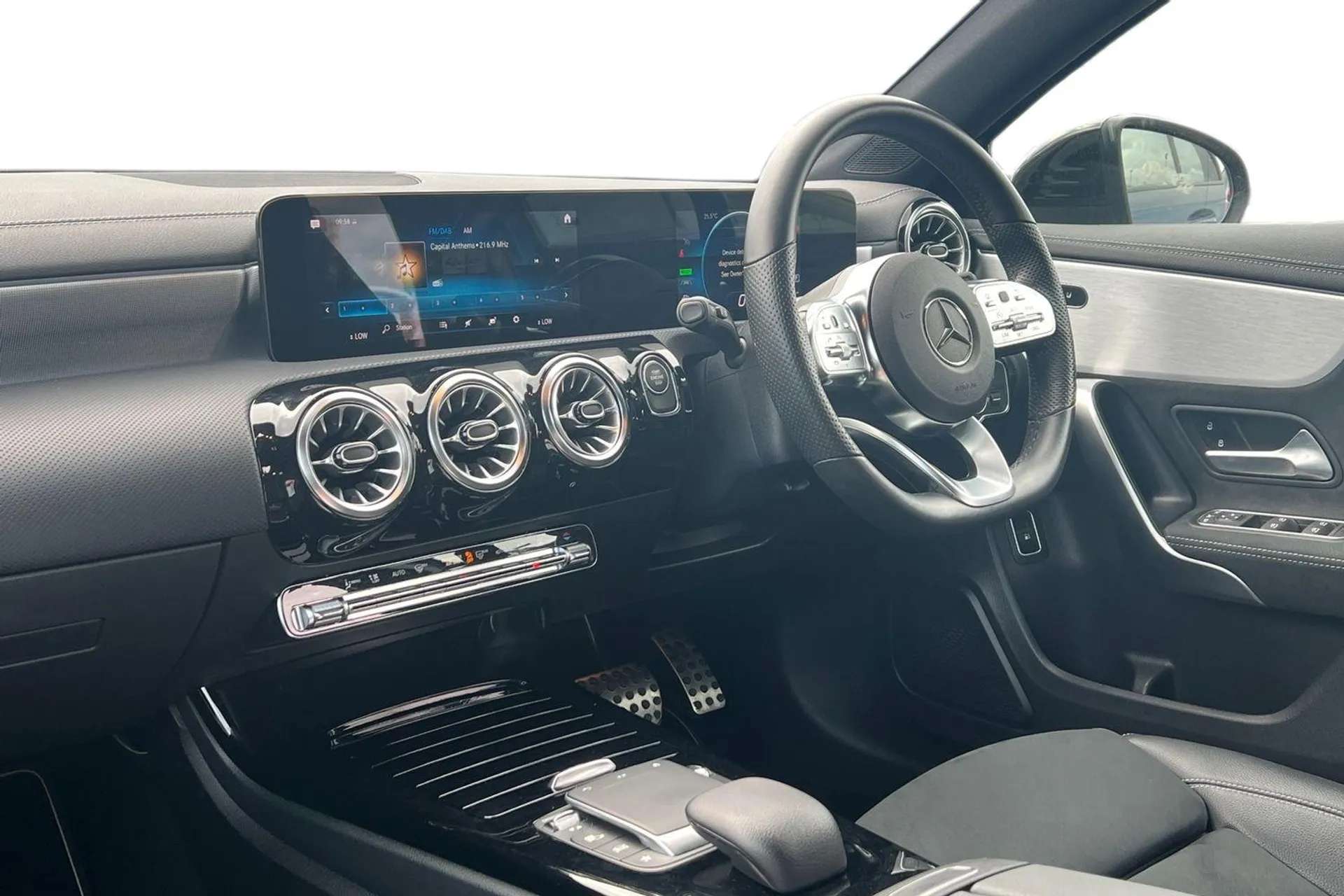 A 2022 MERCEDES-BENZ A CLASS A250e AMG Line Executive Edition 5dr Auto [ Light and sight pack , Night pack , Mirror package , Seat comfort pack , 180 degree rear view camera with A 2022 MERCEDES-BENZ A CLASS A250e AMG Line Executive Edition 5dr Auto [ Light and sight pack , Night pack , Mirror package , Seat comfort pack , 180 degree rear view camera with